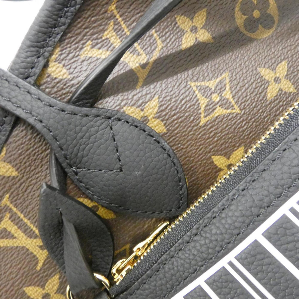 Louis Vuitton Brown Coated Canvas Handbag (Pre-Owned)