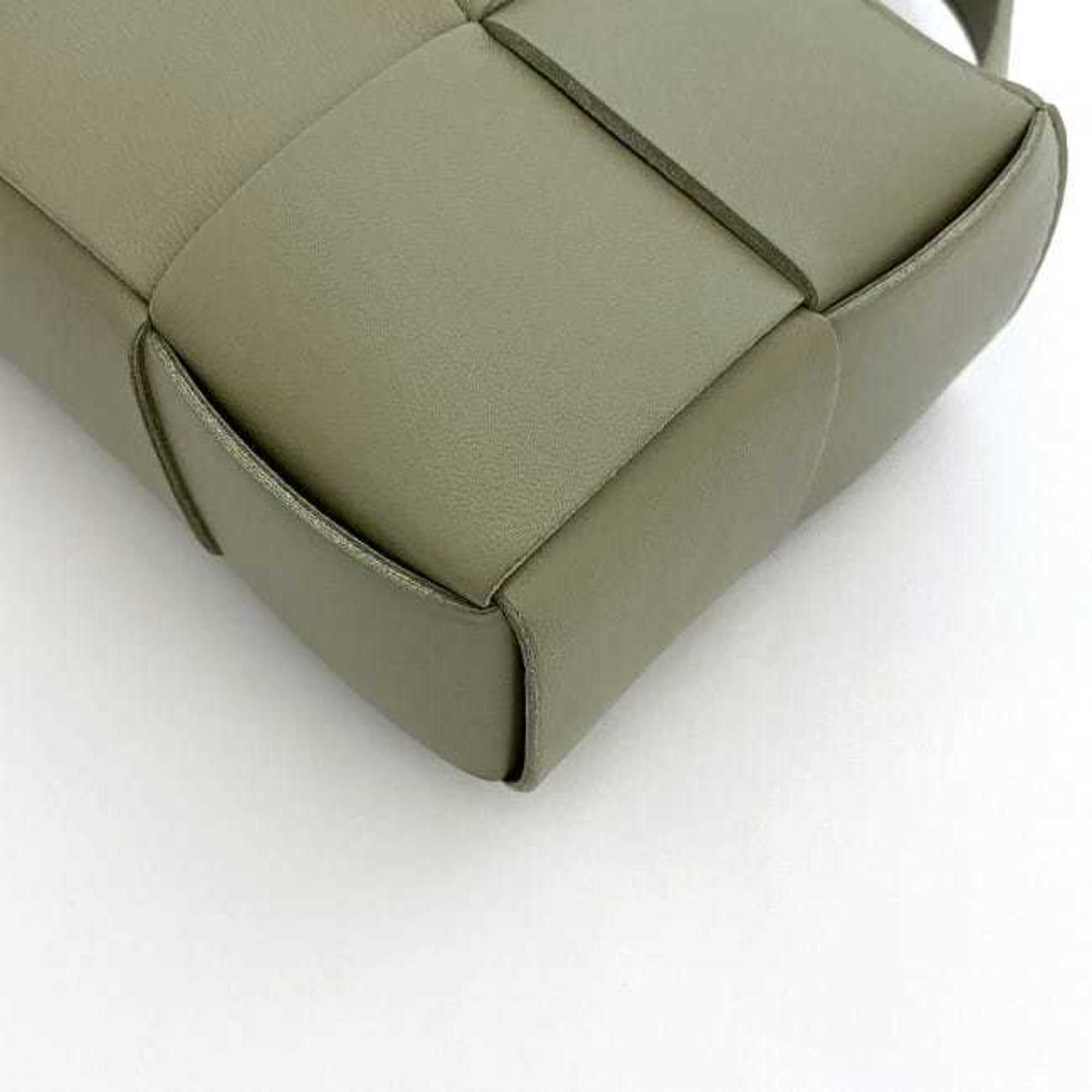Bottega Veneta Light Green Leather Handbag Shoulder Bag (Pre-Owned)