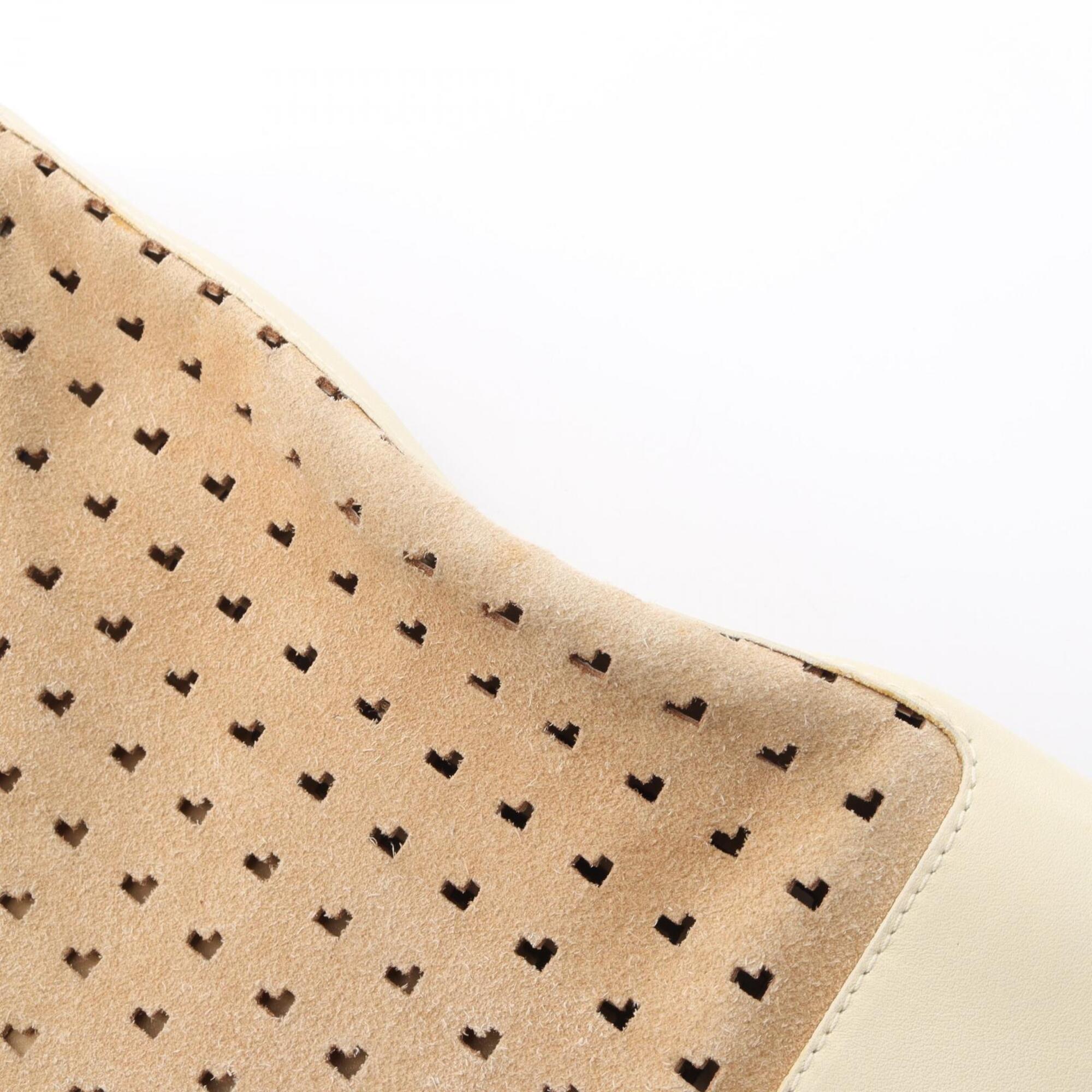 Loewe Beige Ivory Suede Leather Shoulder Bag (Pre-Owned)