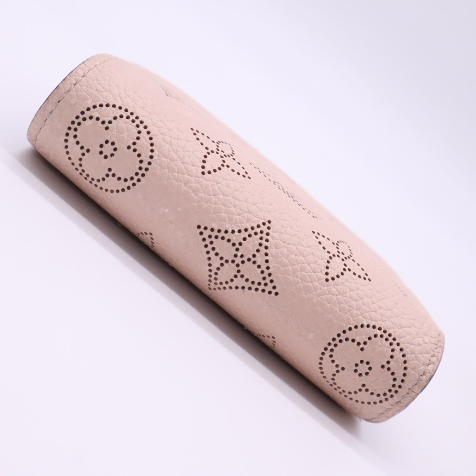 Louis Vuitton Mahina Pink Leather Wallet (Bi-Fold) (Pre-Owned)