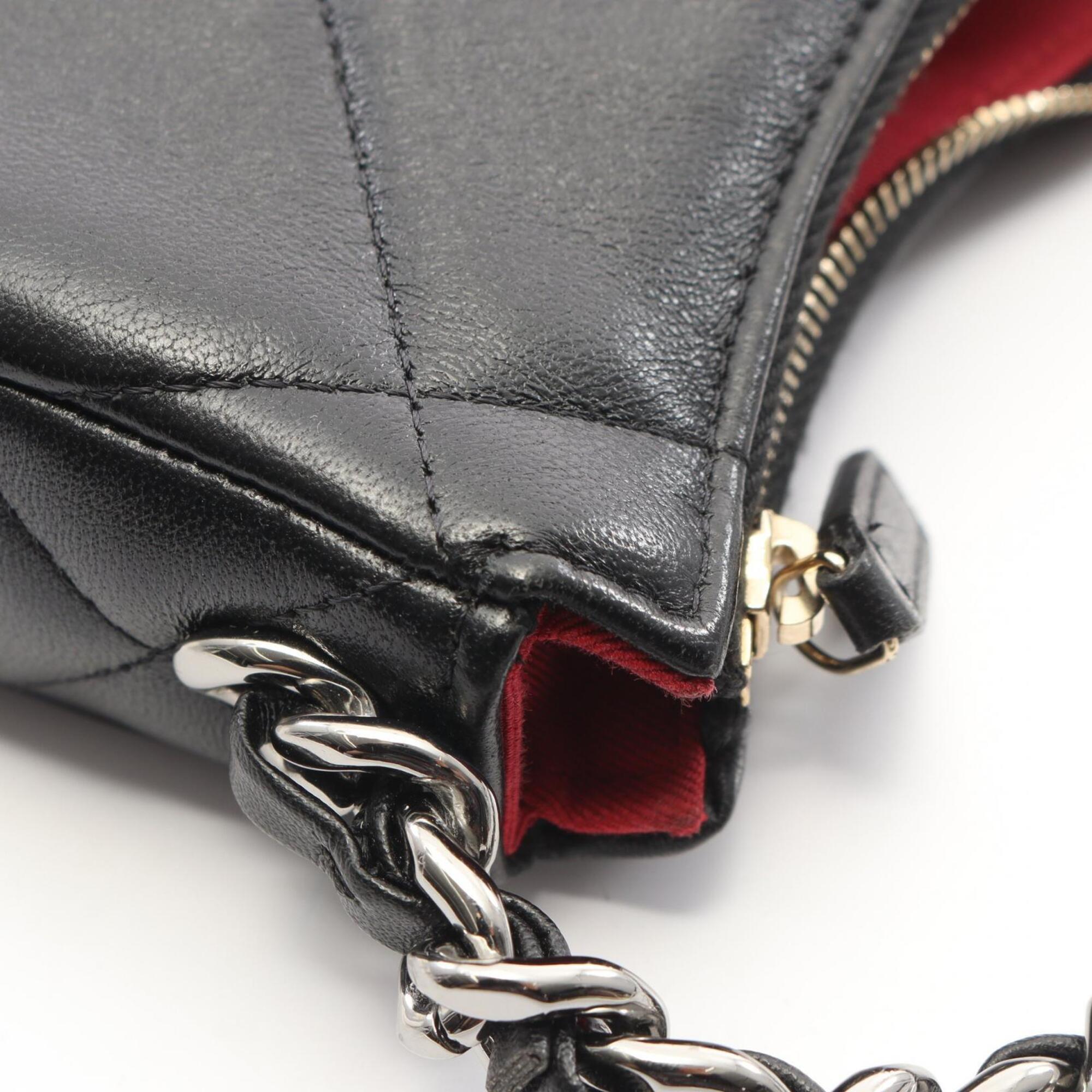 Chanel Black Leather Handbag Shoulder Bag (Pre-Owned)