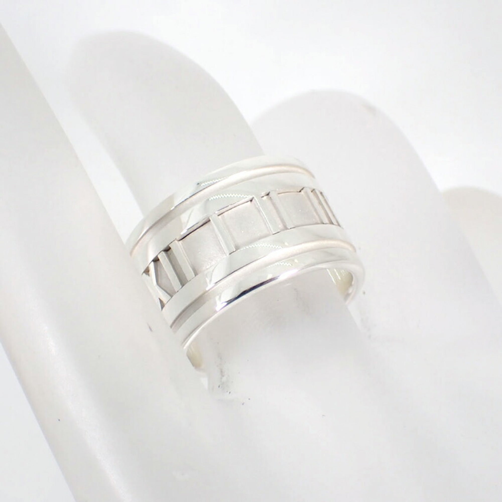 Tiffany Silver Sterling Silver 925 Band Ring (Pre-Owned)
