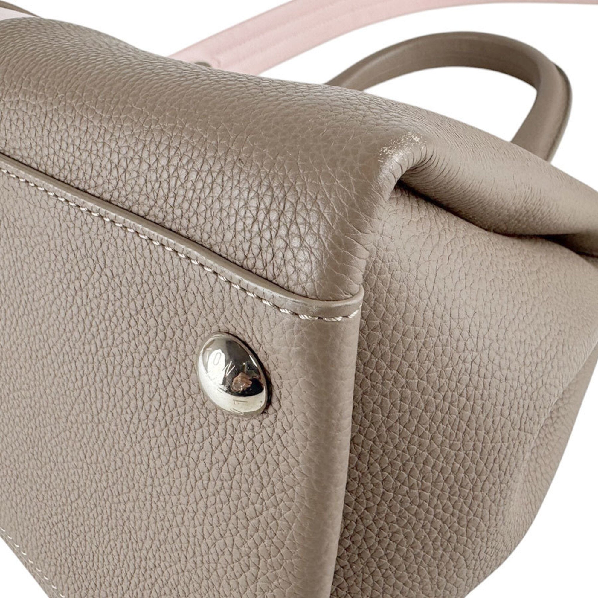 Louis Vuitton Grayish Pink Leather Handbag Shoulder Bag (Pre-Owned)