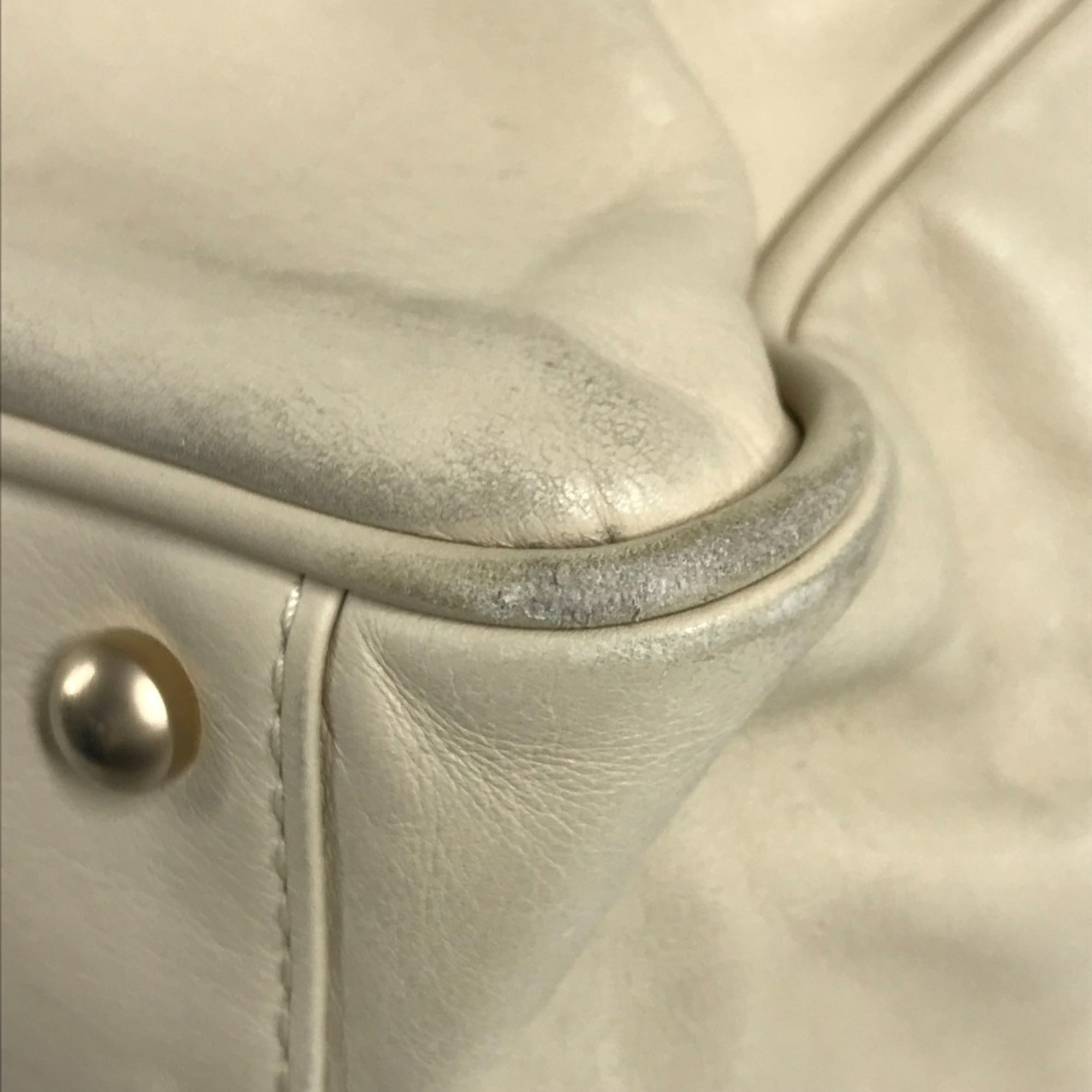 Chanel Beige White Leather Shoulder Bag Tote Bag (Pre-Owned)
