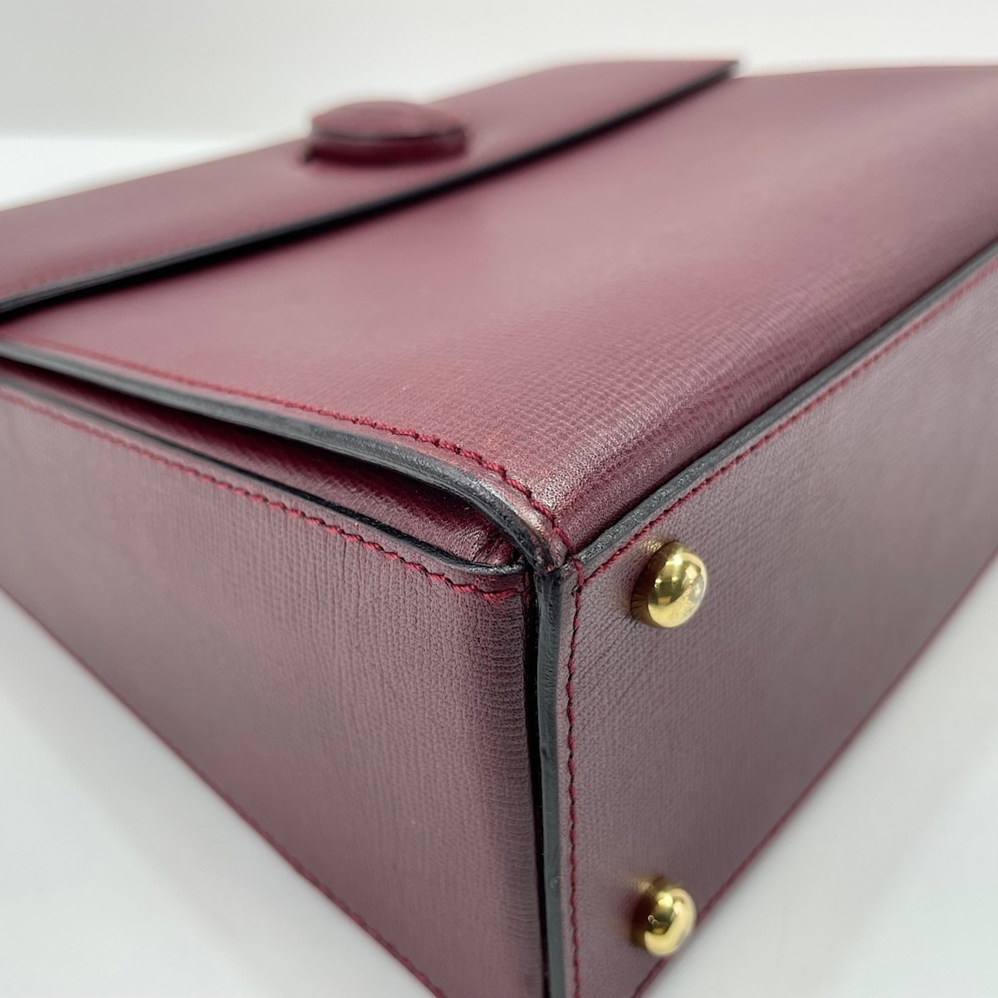 Cartier Wine Red Handbag (Pre-Owned)