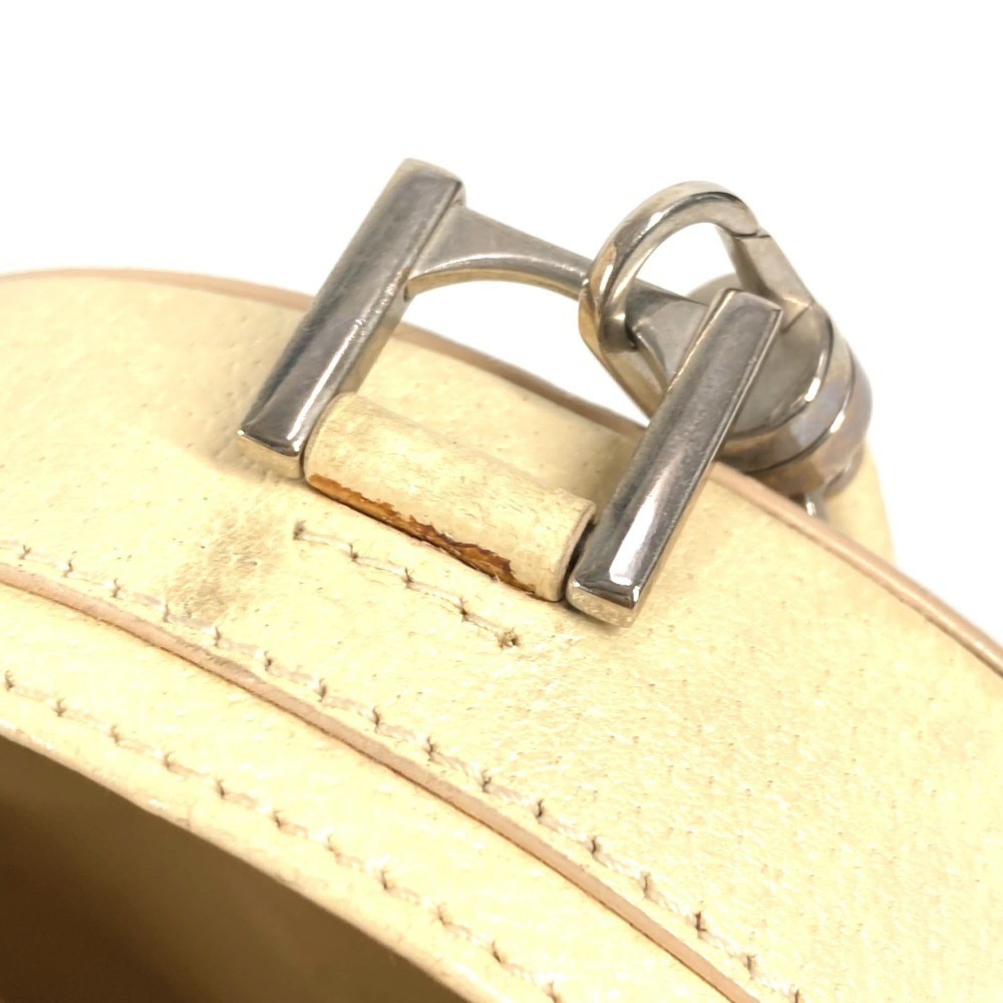 Bvlgari White Leather Shoulder Bag (Pre-Owned)