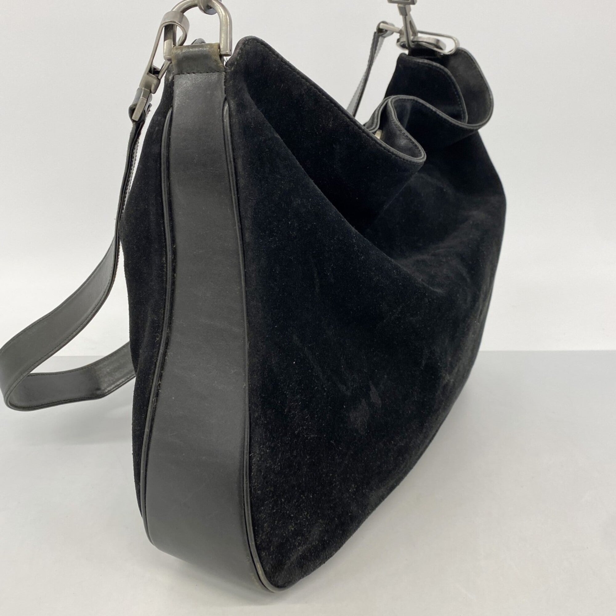 Gucci Black Suede Handbag (Pre-Owned)