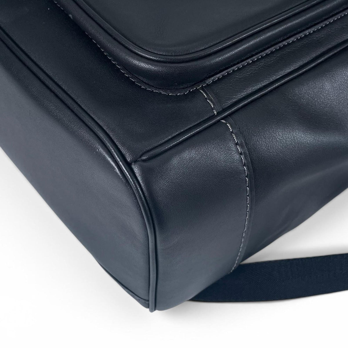 Coach Black Leather Backpack (Pre-Owned)