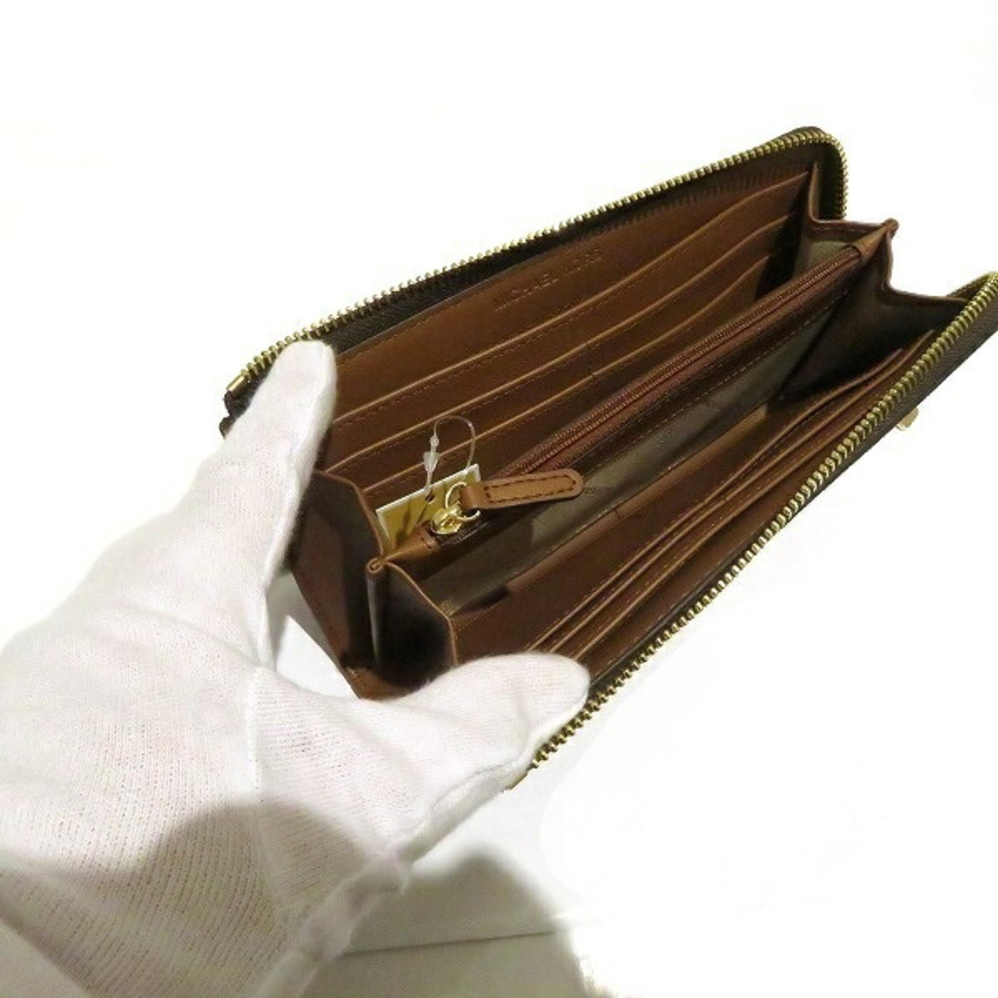 Michael Kors Brown Pvc Leather Long Wallet (Bi-Fold) (Pre-Owned)