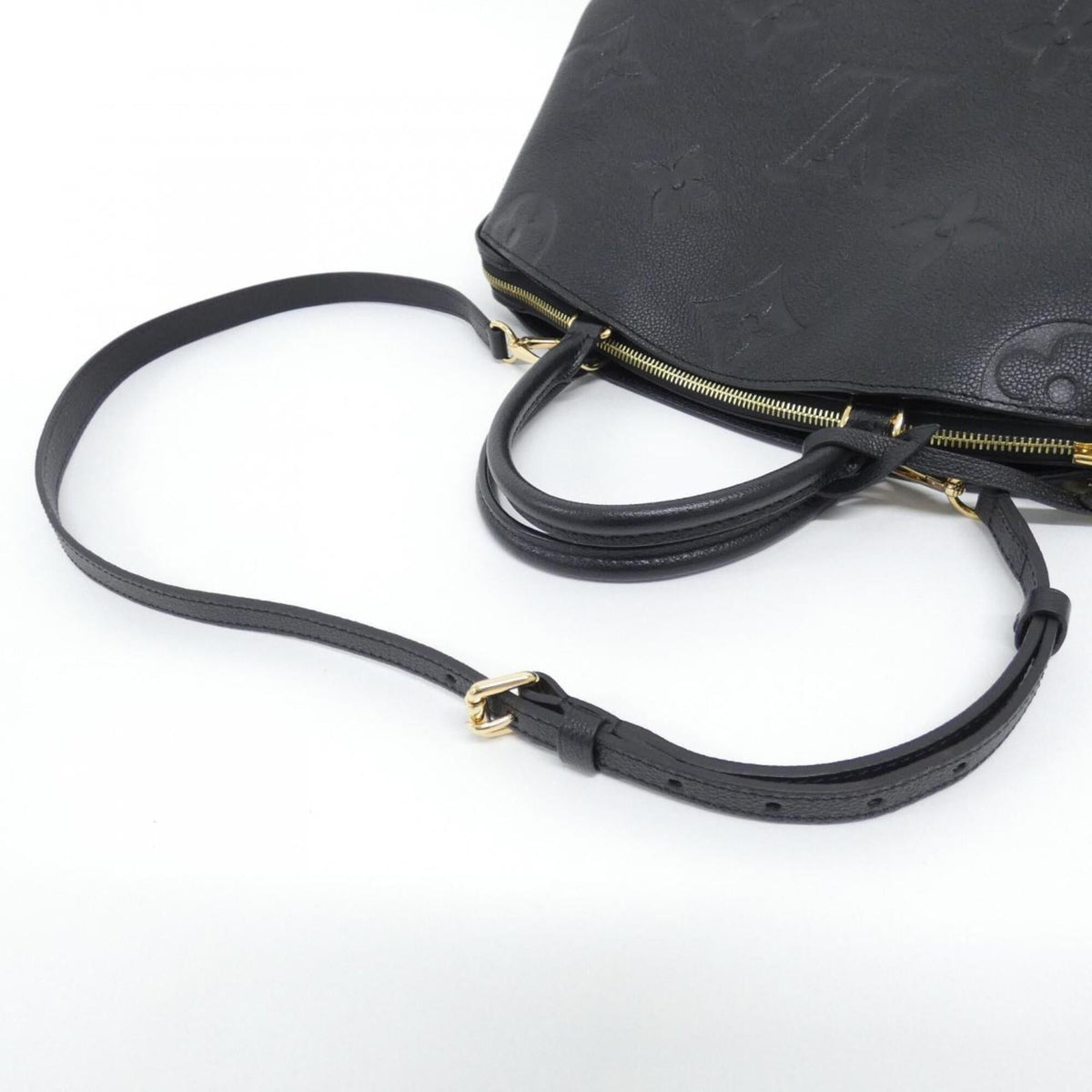 Louis Vuitton Black Leather Handbag (Pre-Owned)