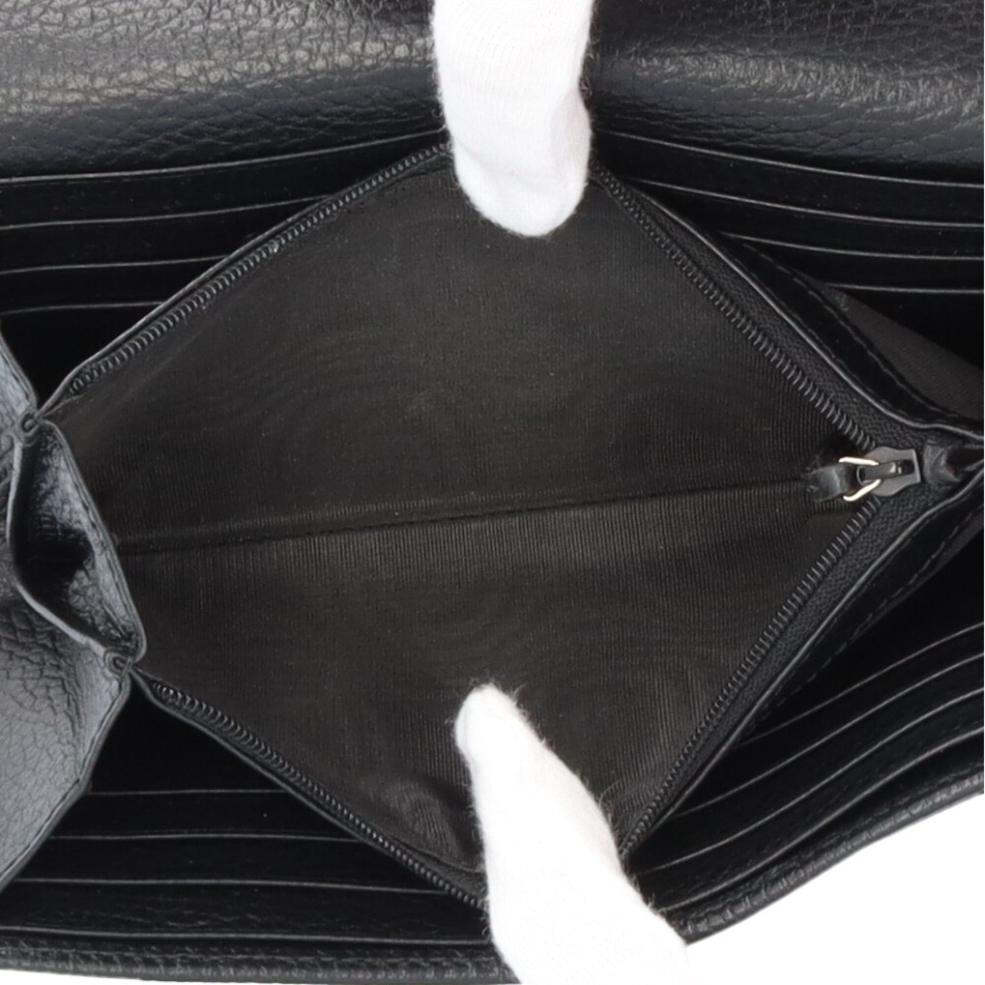Gucci Black Leather Long Wallet (Bi-Fold) (Pre-Owned)