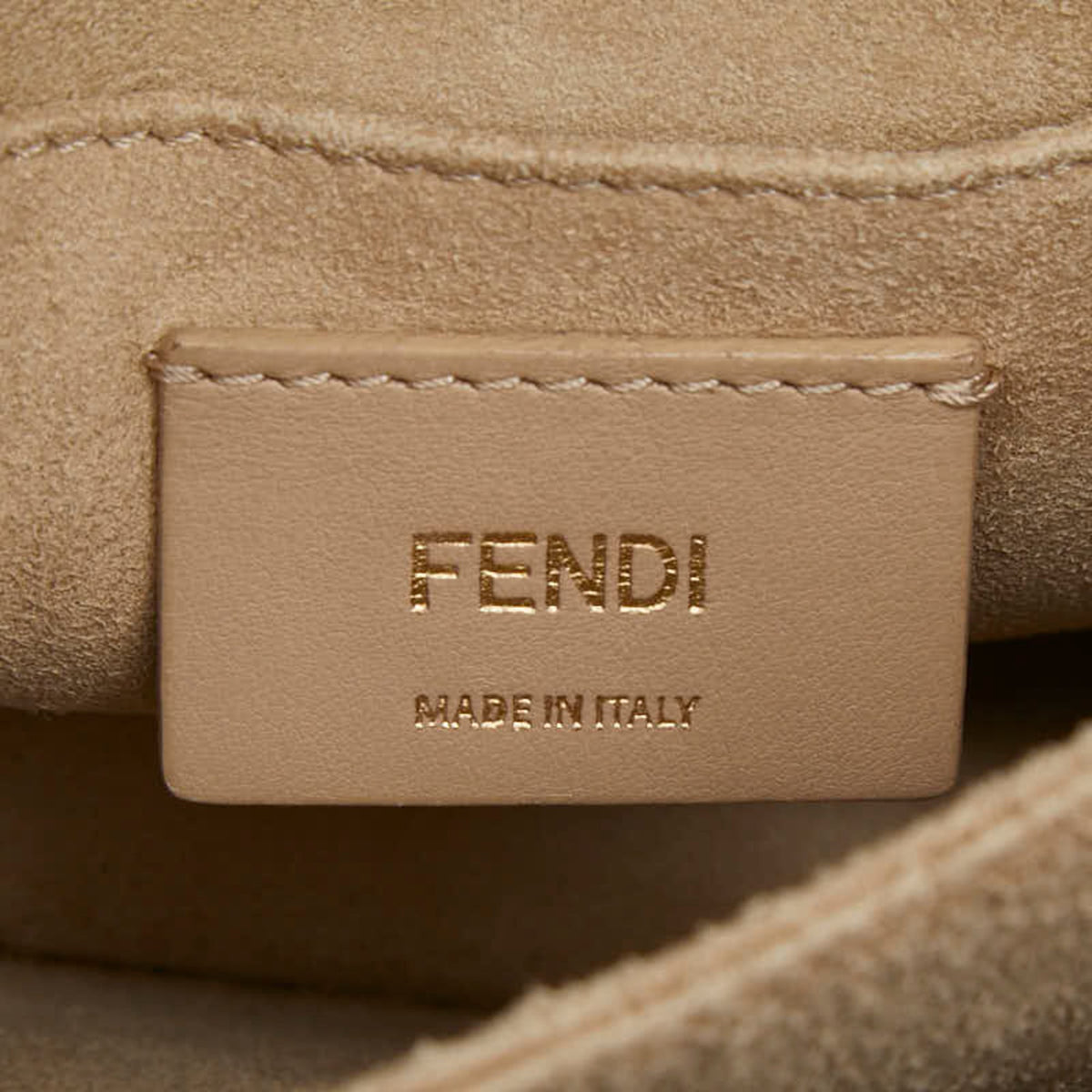 Fendi Black Leather Shoulder Bag (Pre-Owned)