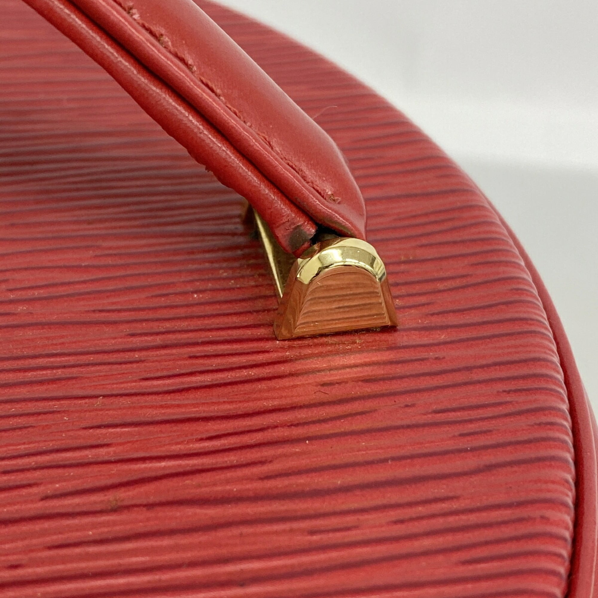 Louis Vuitton Castilian Red Handbag (Pre-Owned)