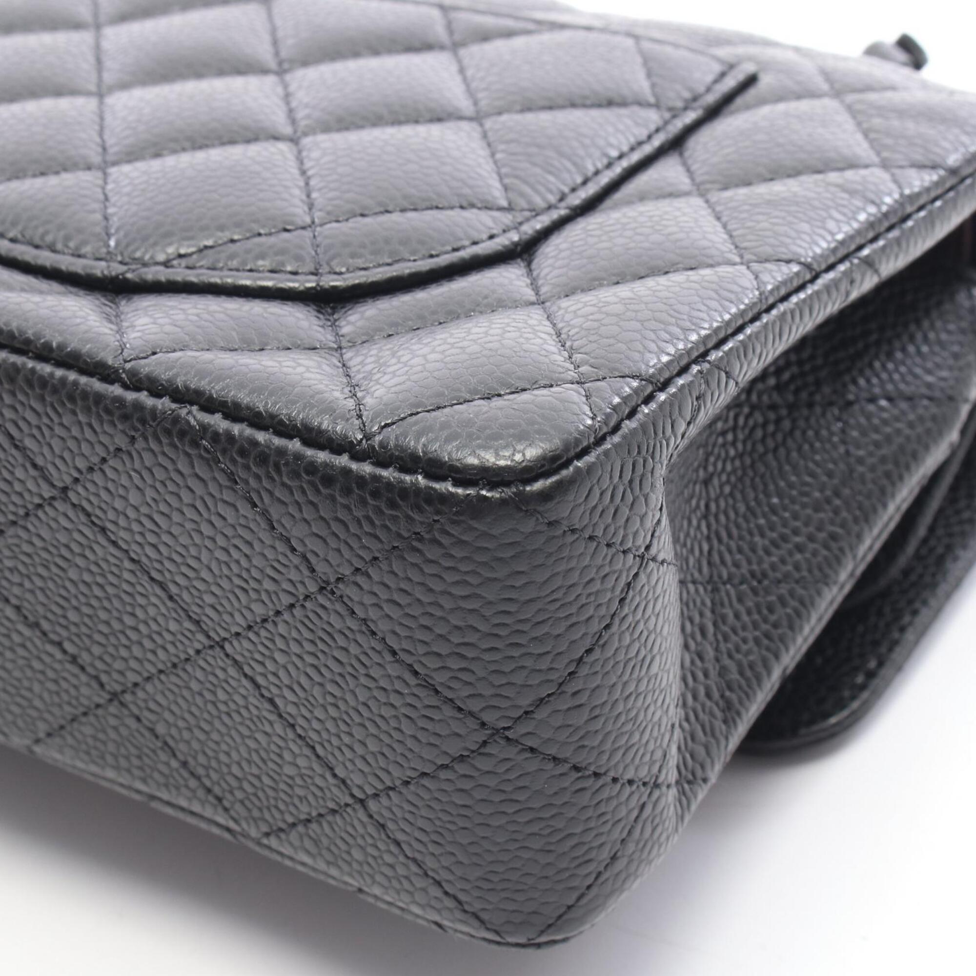 Chanel Black Grained Calfskin Handbag Shoulder Bag (Pre-Owned)