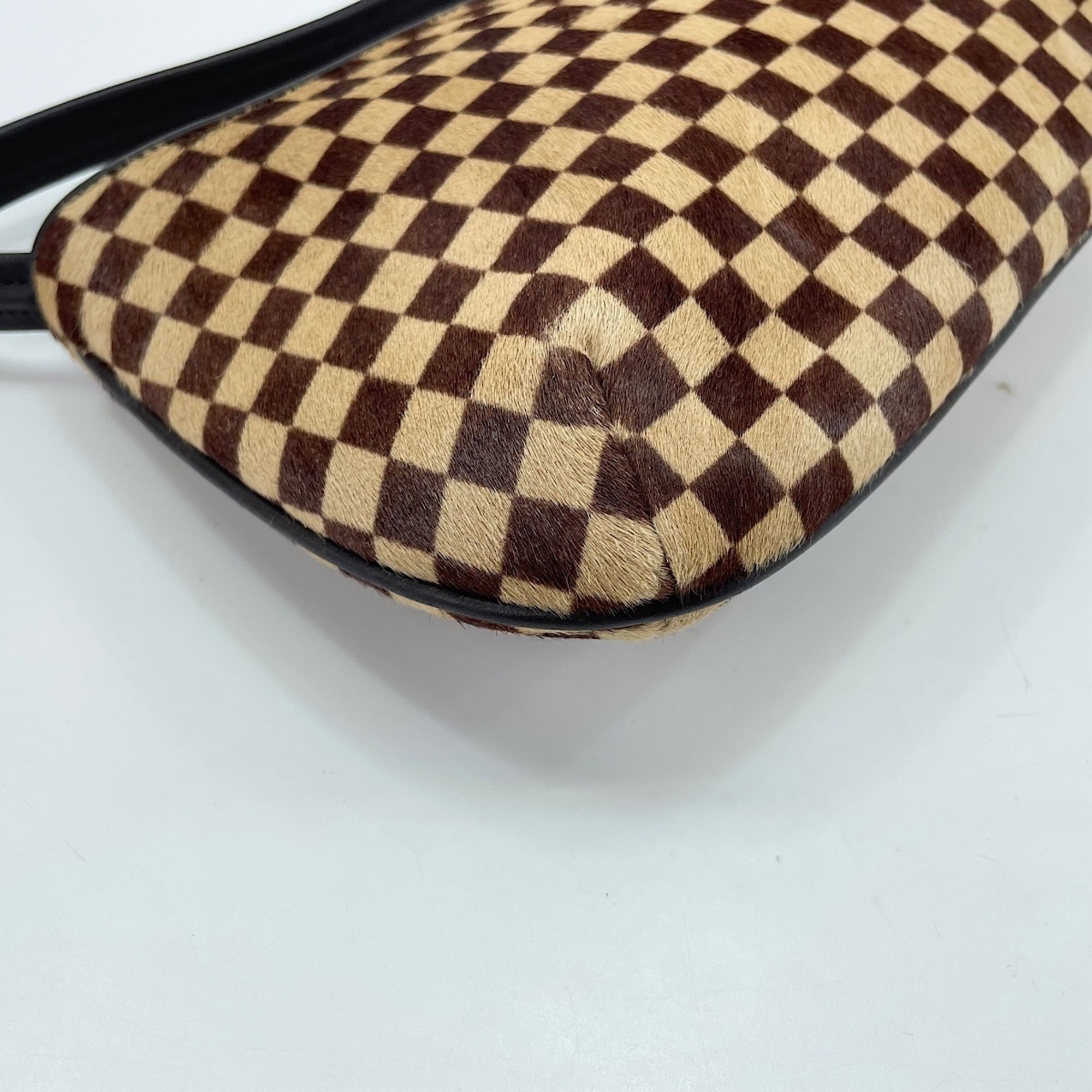 Louis Vuitton Brown Handbag (Pre-Owned)