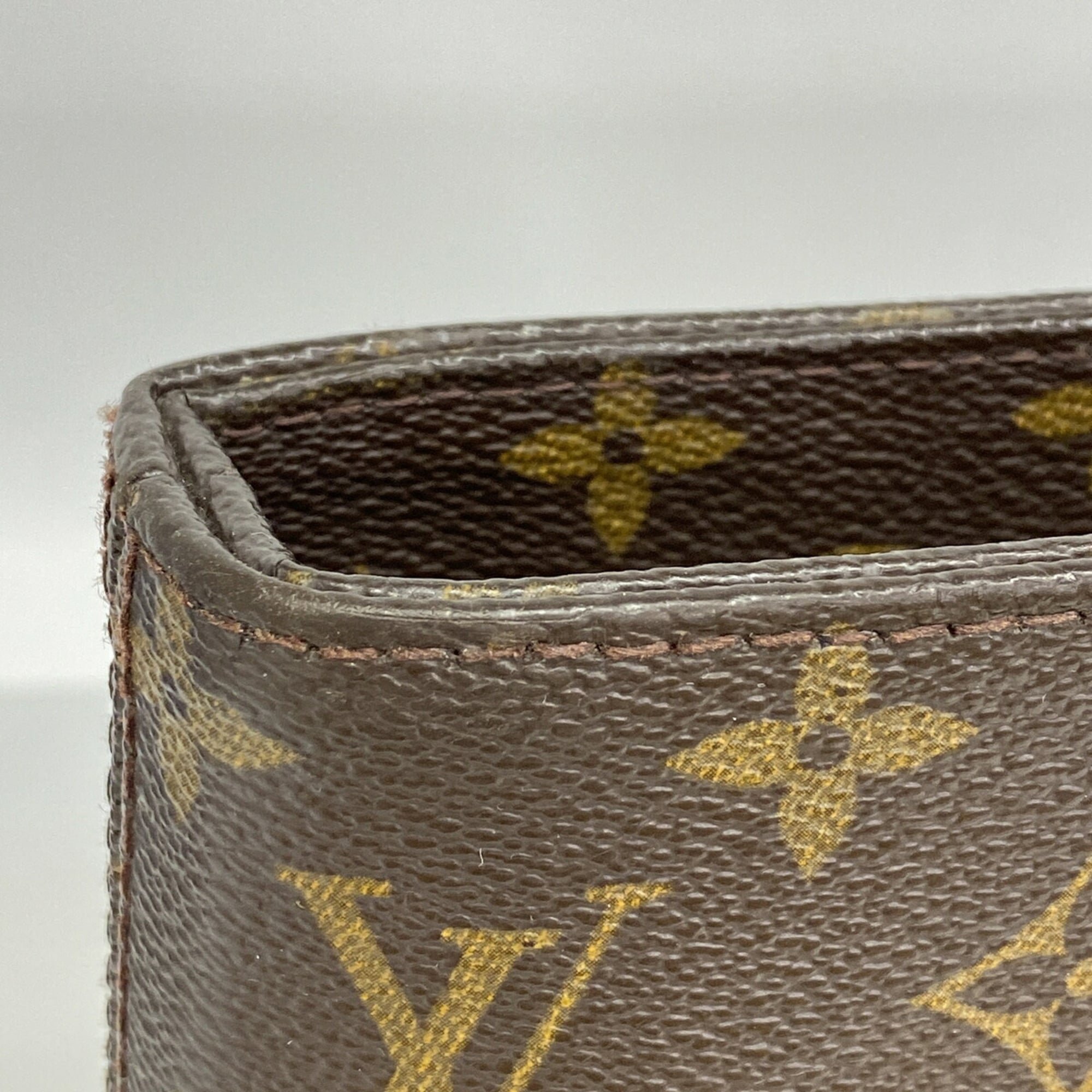 Louis Vuitton Brown Tote Bag (Pre-Owned)