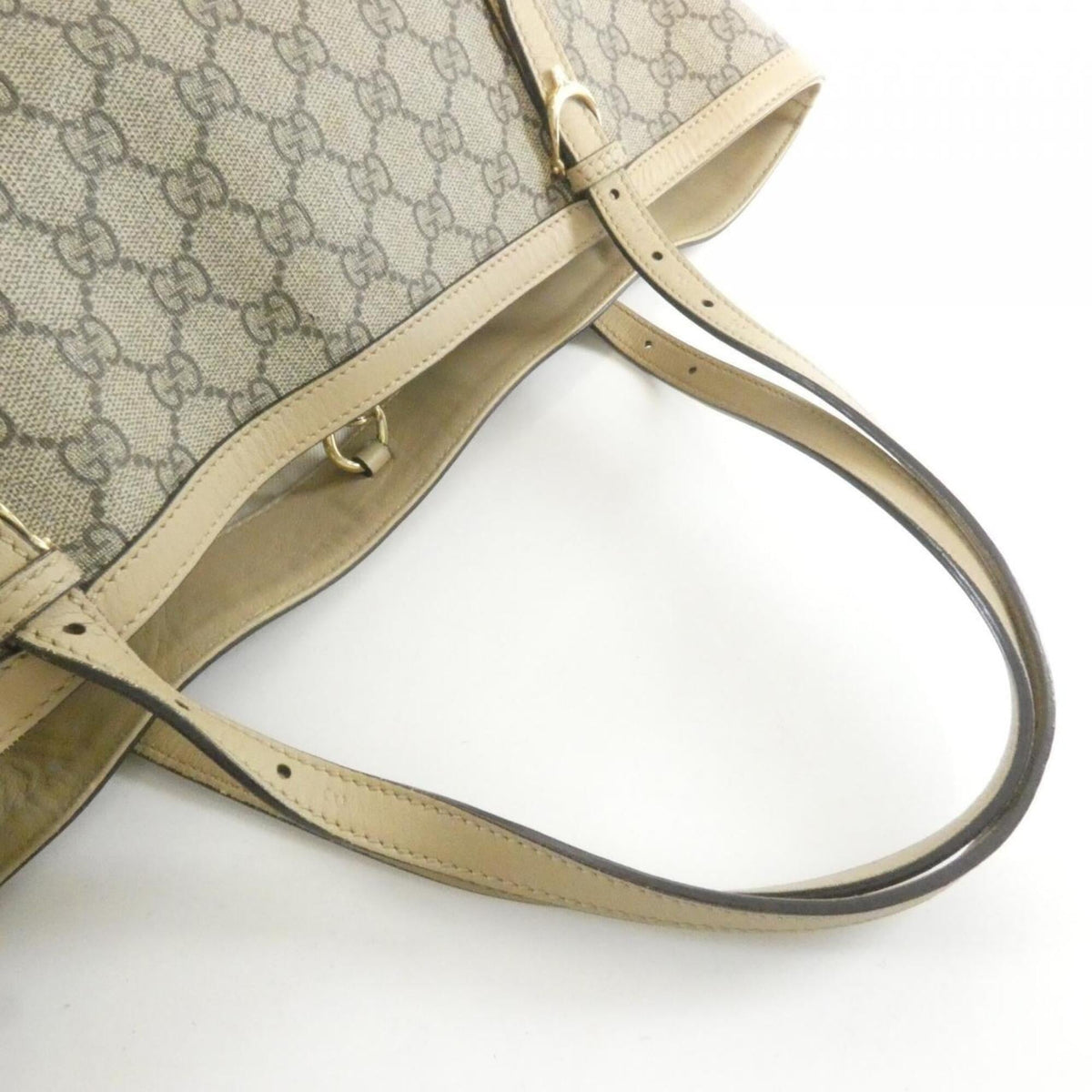 Gucci Beige Gg Supreme Canvas Leather Handbag (Pre-Owned)