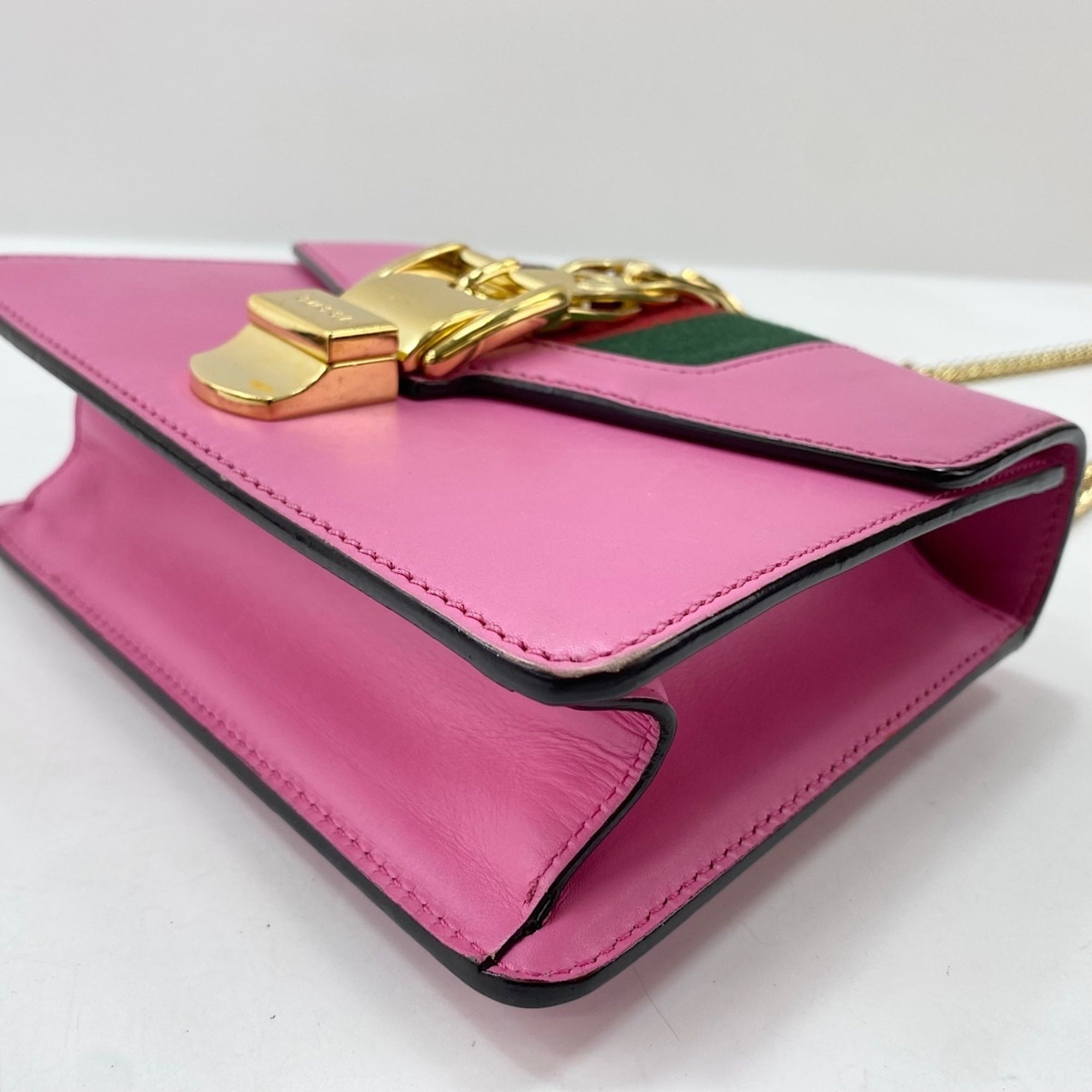 Gucci Sherry Line Pink Shoulder Bag (Pre-Owned)
