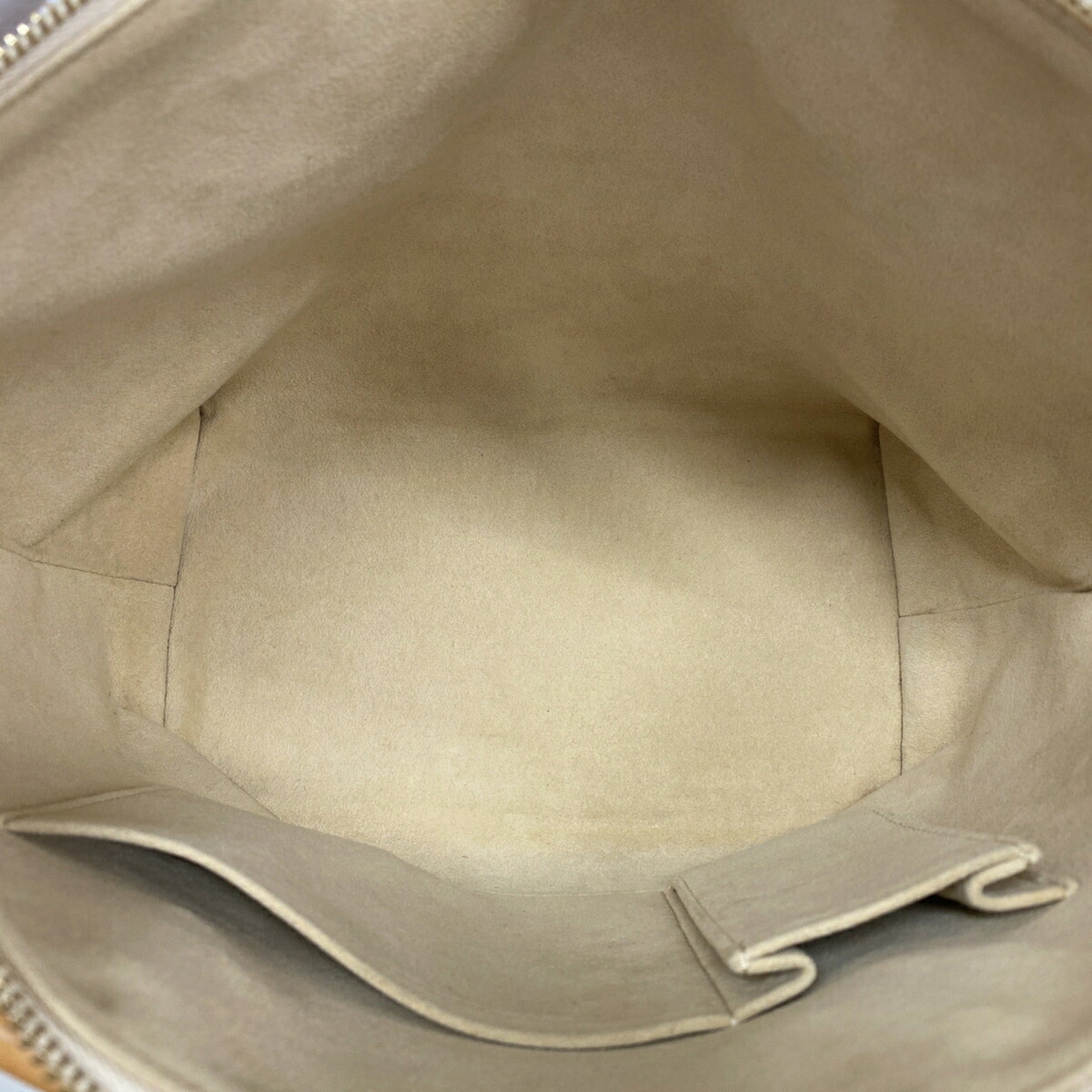 Louis Vuitton White Handbag (Pre-Owned)