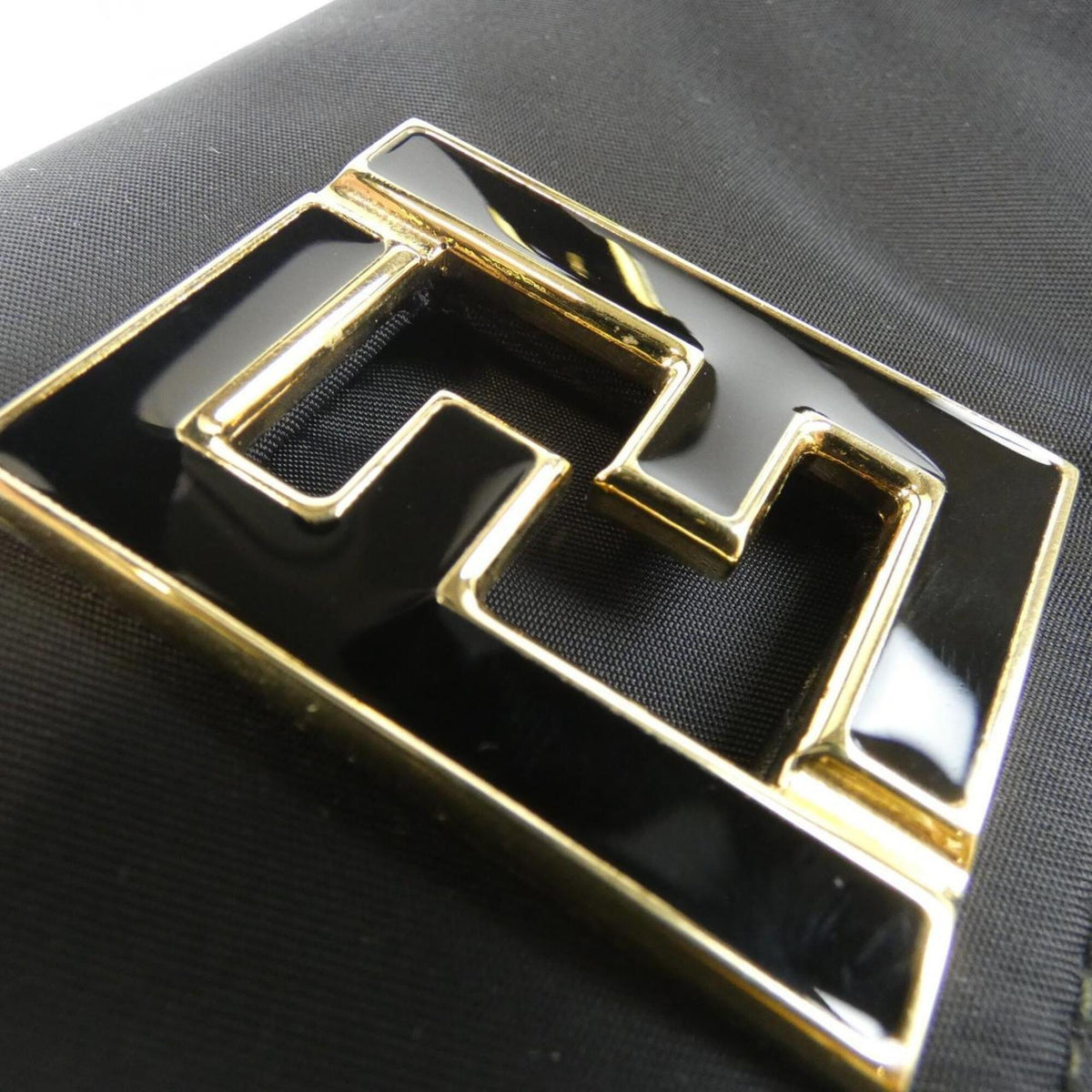 Fendi Black Nylon Shoulder Bag (Pre-Owned)