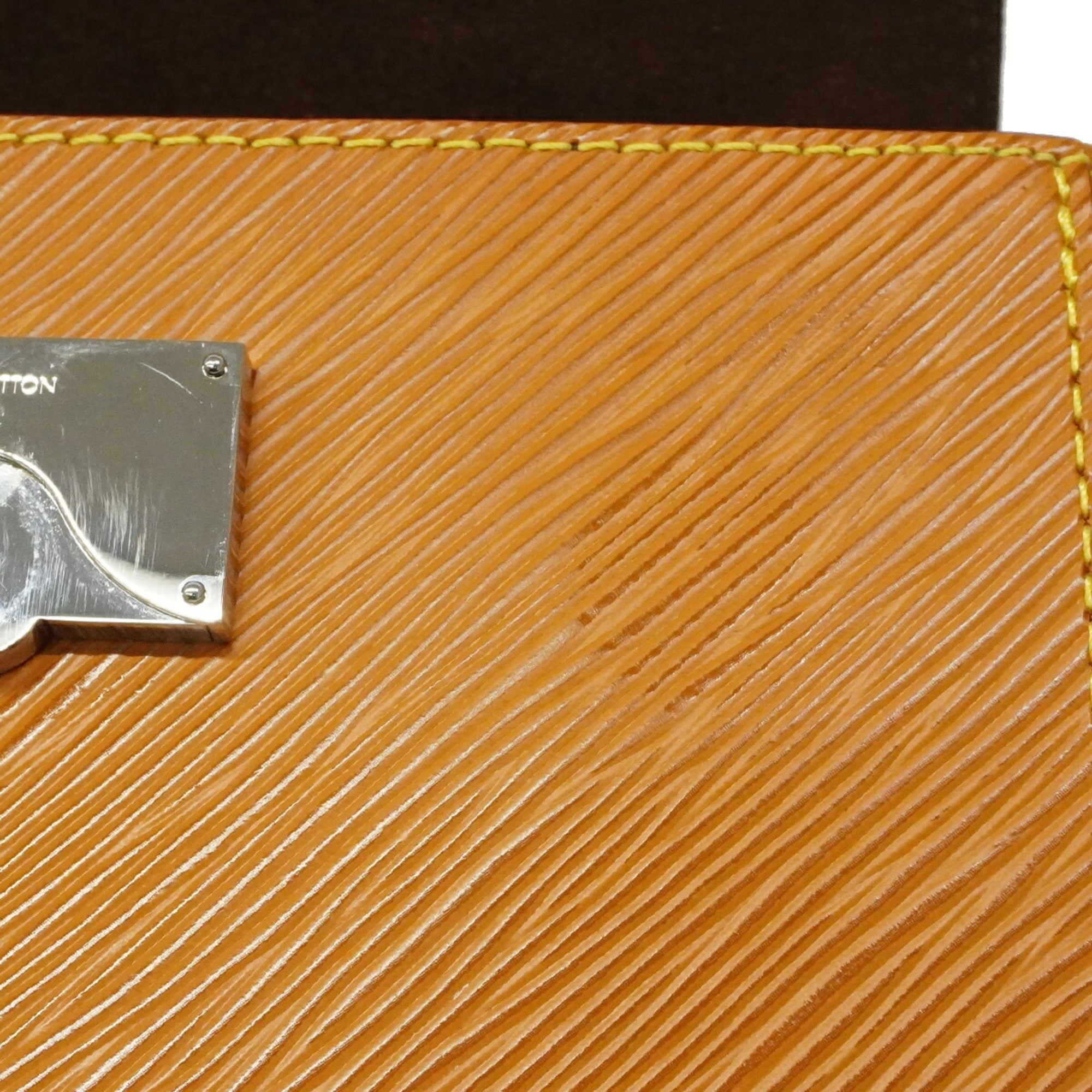 Louis Vuitton Brown Handbag (Pre-Owned)