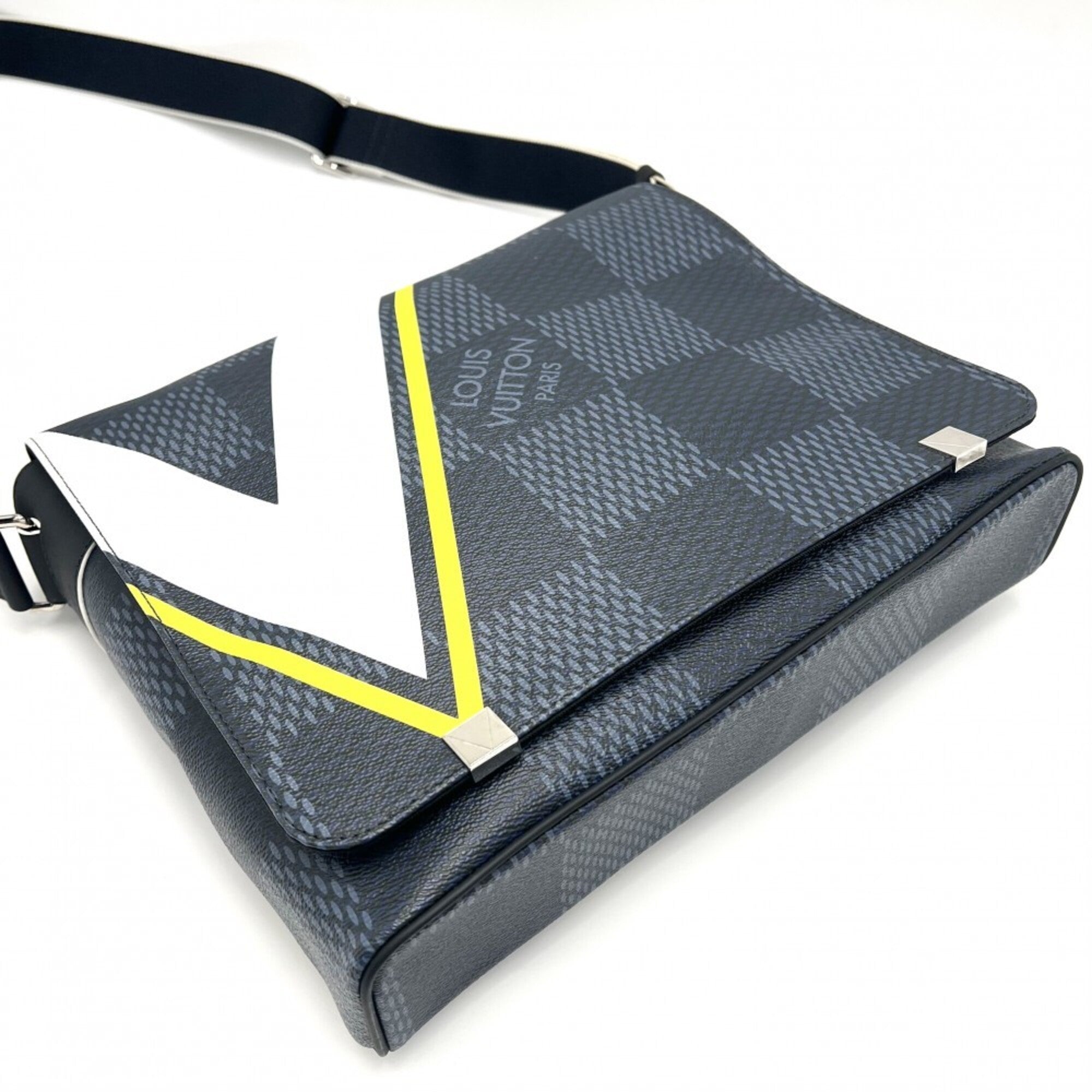 Louis Vuitton Damier Cobalt Navy Damier Canvas Messenger Bag Shoulder Bag (Pre-Owned)