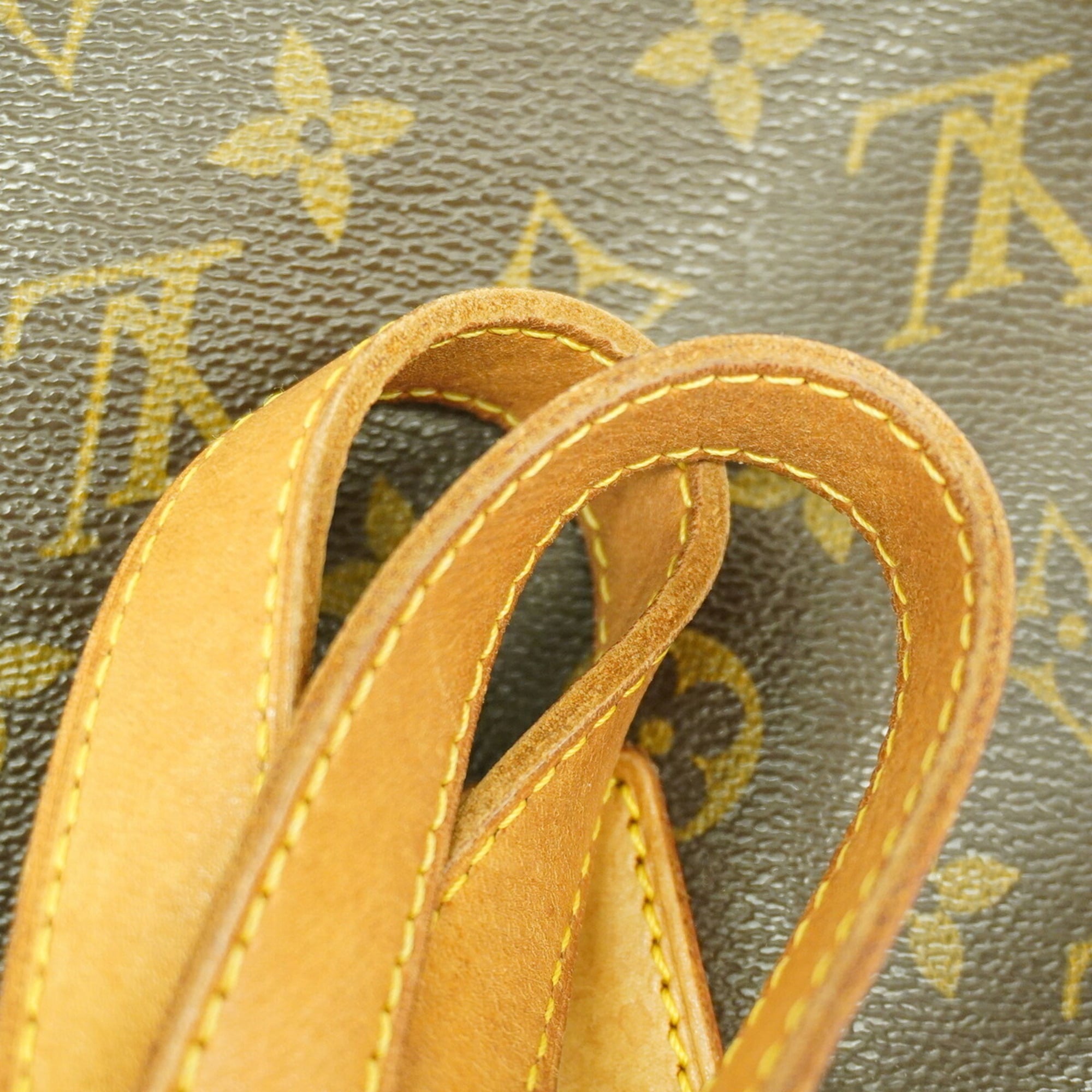 Louis Vuitton Brown Tote Bag (Pre-Owned)