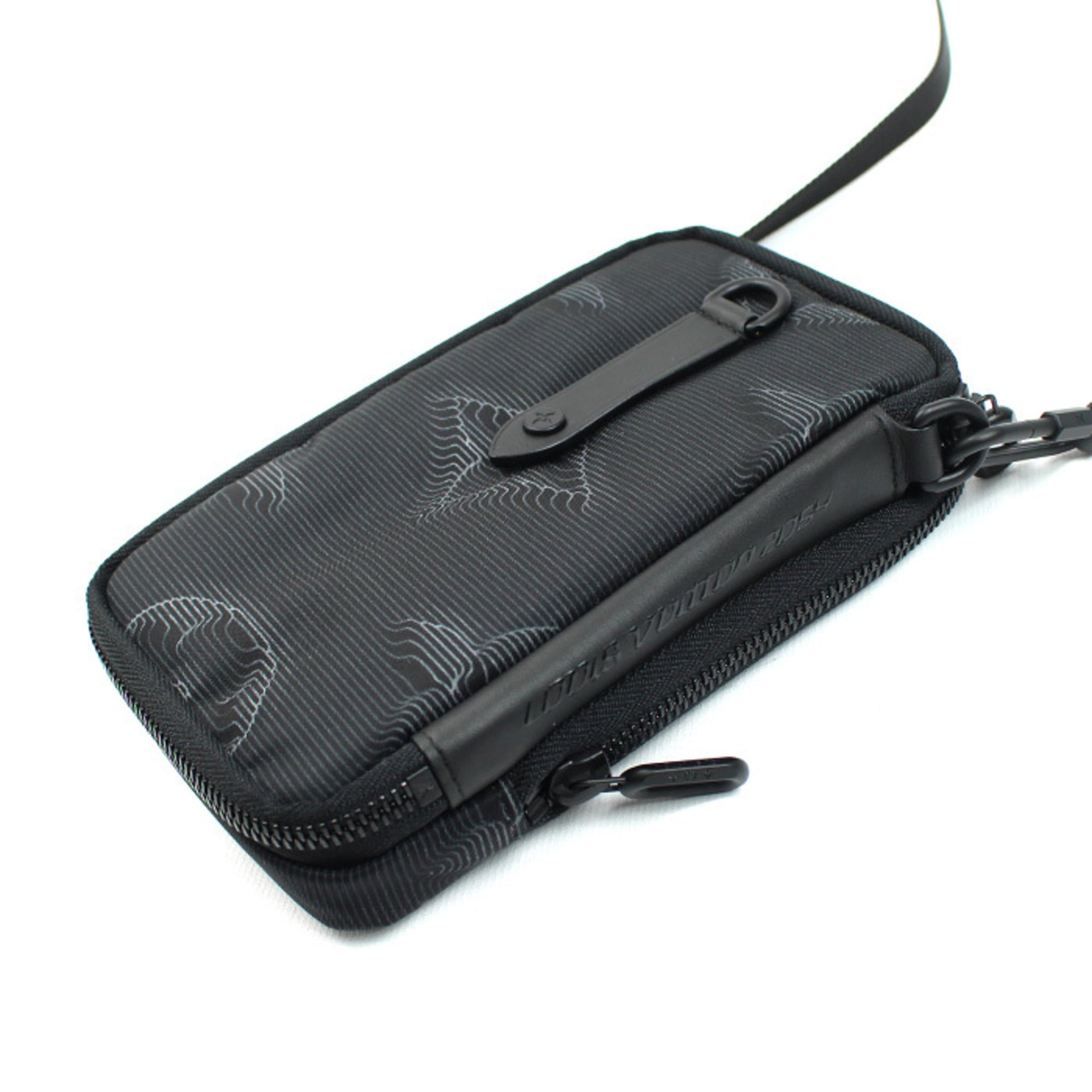 Louis Vuitton Black Nylon Leather Shoulder Bag (Pre-Owned)