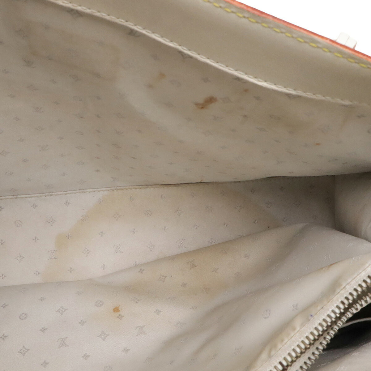 Louis Vuitton Blanc White Leather Handbag Tote Bag (Pre-Owned)