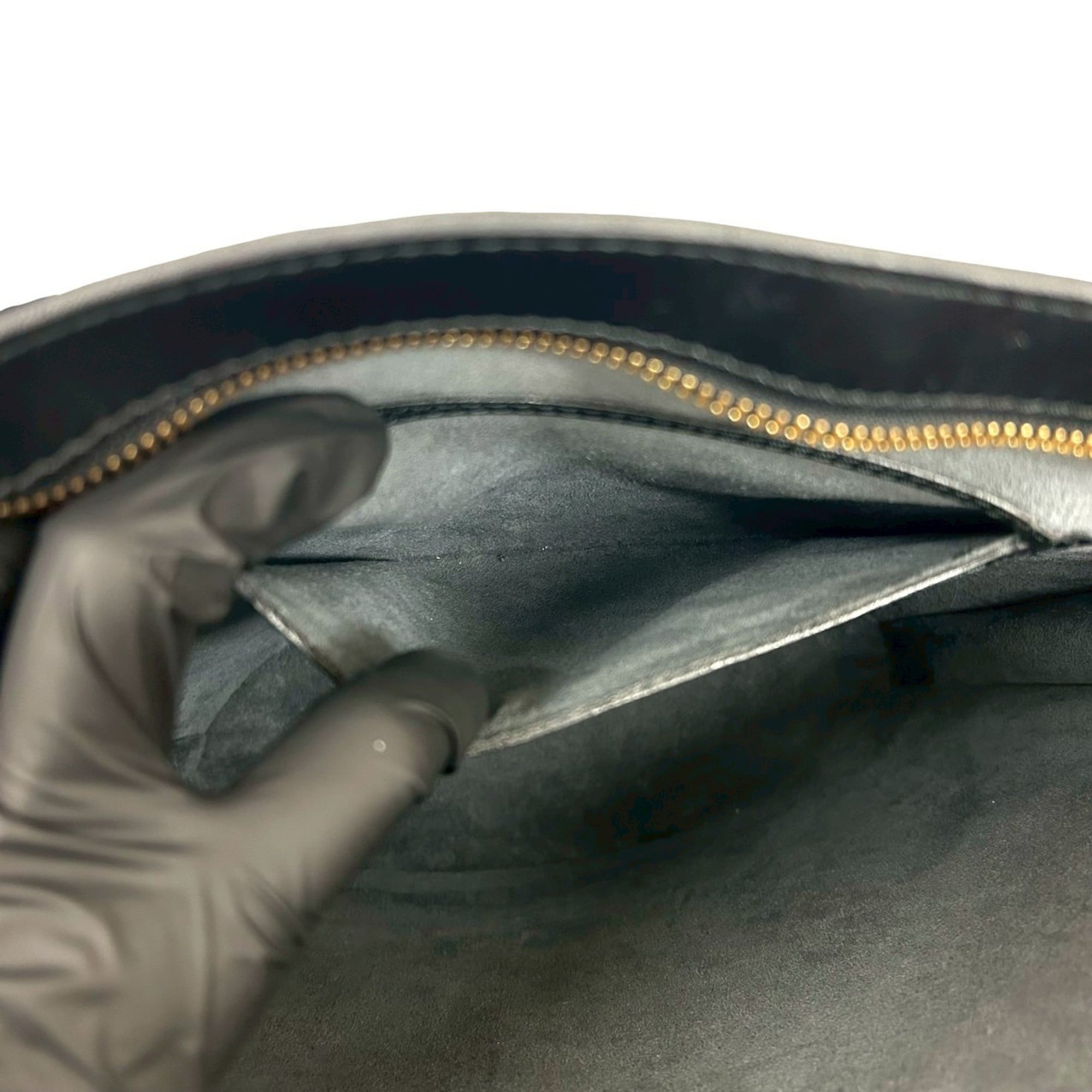 Louis Vuitton Black Leather Handbag Tote Bag (Pre-Owned)