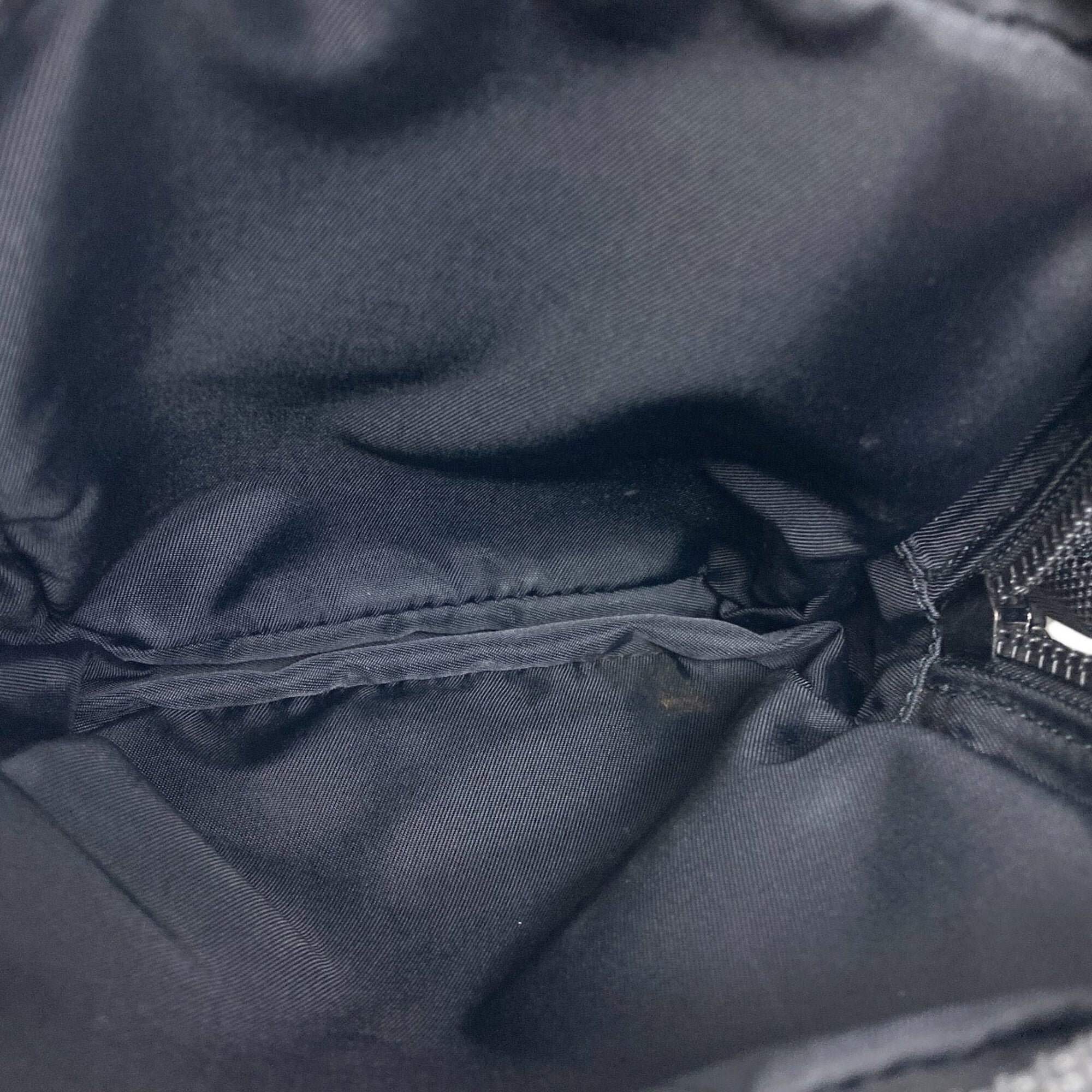 Gucci Sherry Line Black Nylon Canvas Sling Bag (Pre-Owned)