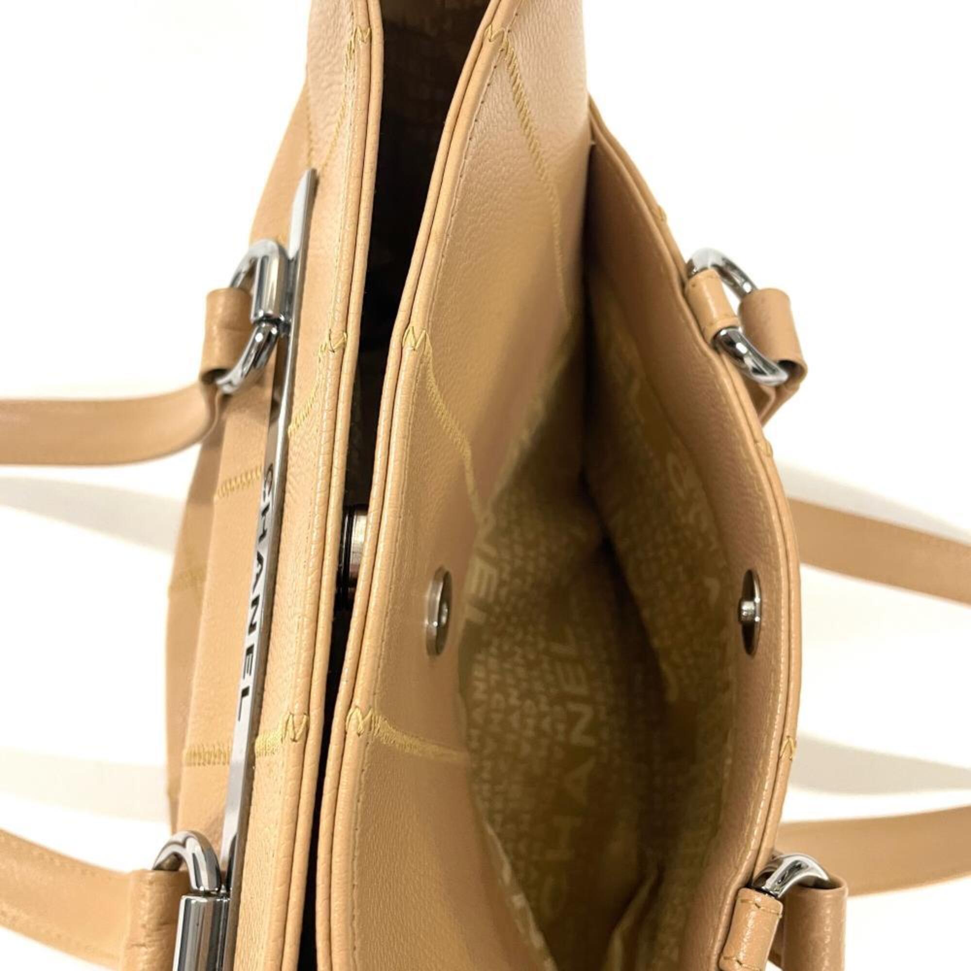 Chanel Wild Stitch Beige Grained Calfskin Tote Bag (Pre-Owned)