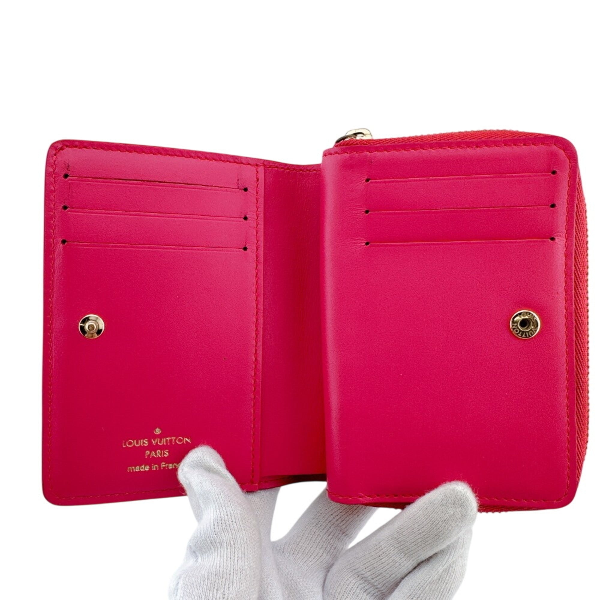 Louis Vuitton Pink Leather Wallet (Bi-Fold) (Pre-Owned)