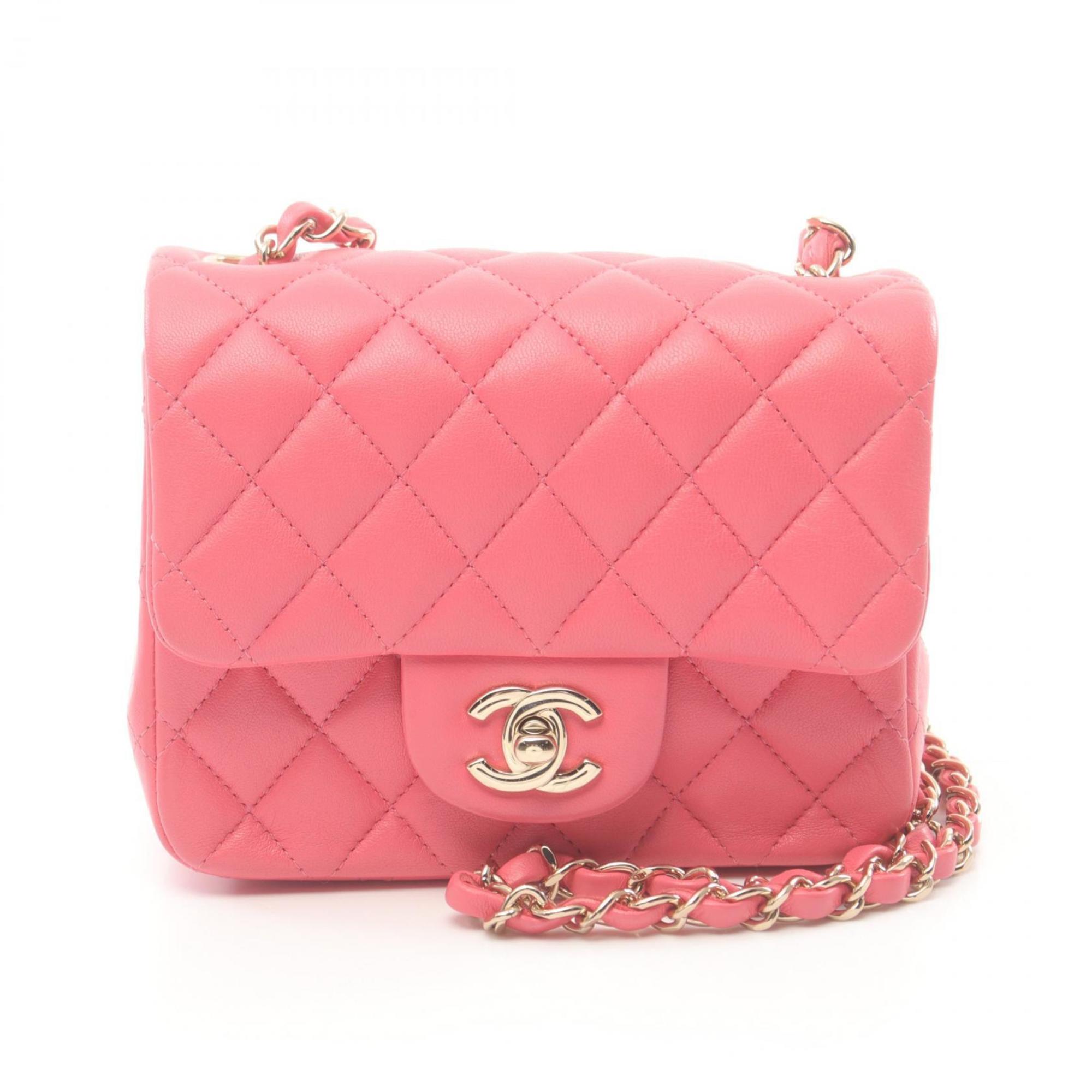 Chanel Pink Leather Shoulder Bag (Pre-Owned)