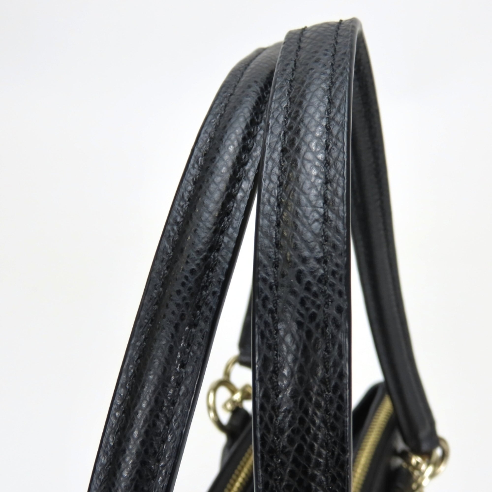 Coach Black Leather Tote Bag (Pre-Owned)