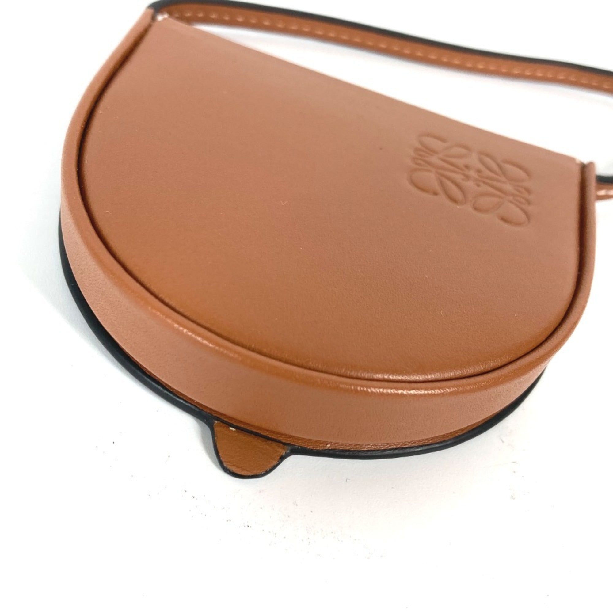 Loewe Brown Leather Coin Purse/Coin Case (Pre-Owned)