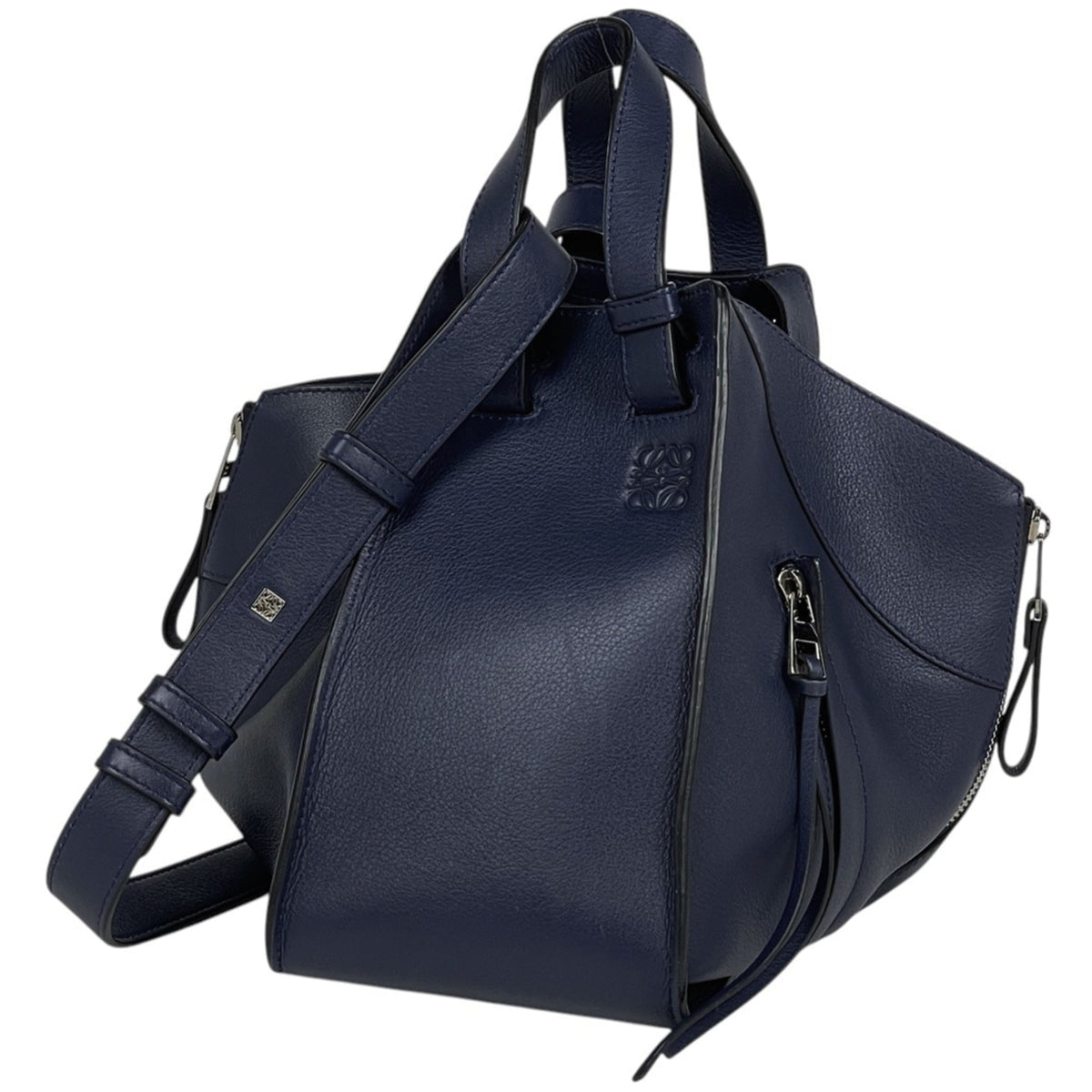 Loewe Navy Leather Shoulder Bag (Pre-Owned)