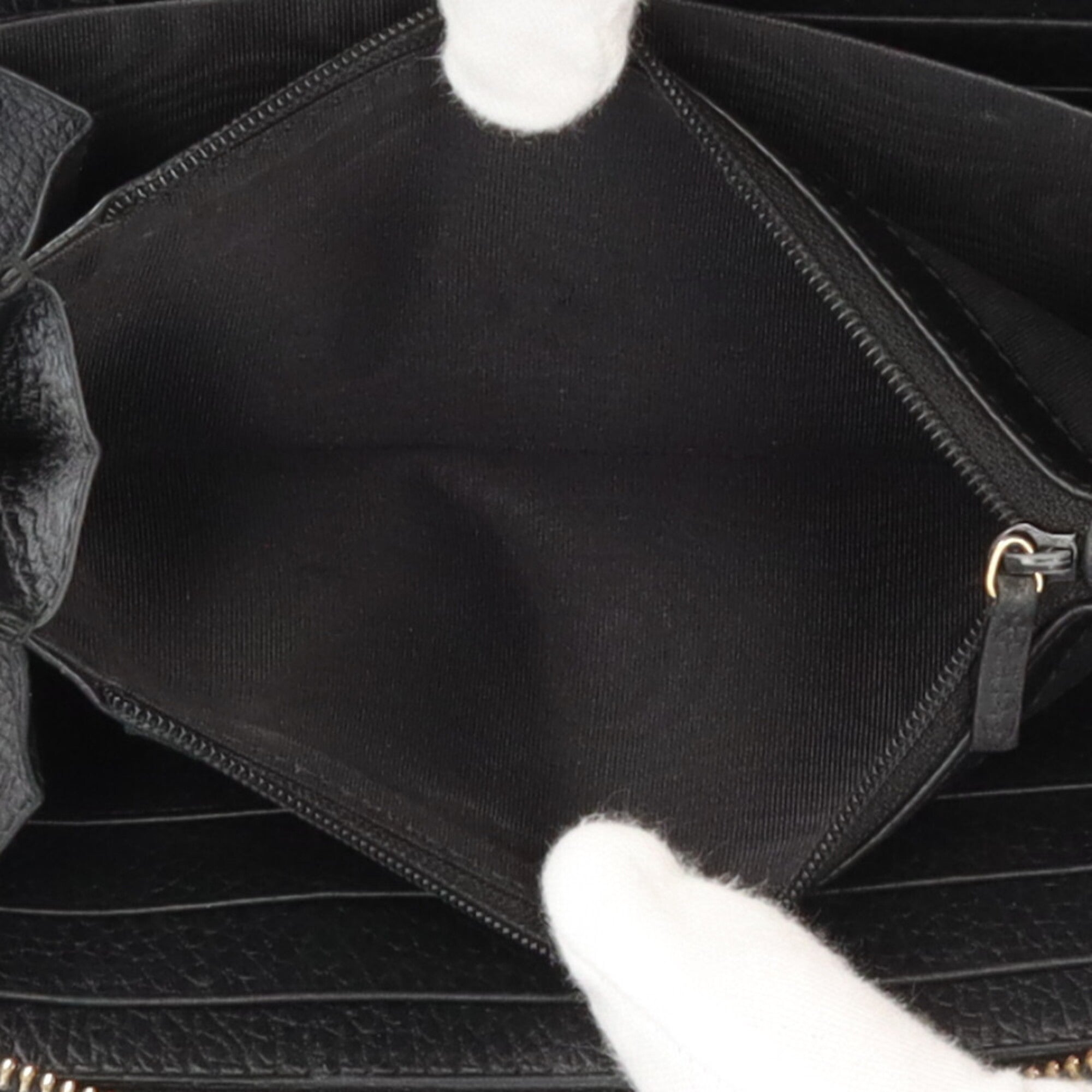 Gucci Black Leather Long Wallet (Bi-Fold) (Pre-Owned)