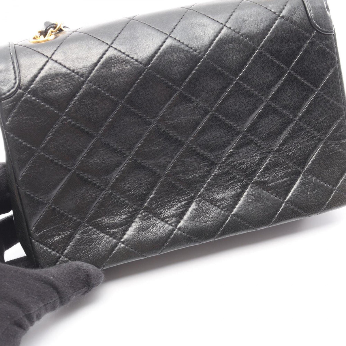 Chanel Black Leather Handbag Shoulder Bag (Pre-Owned)