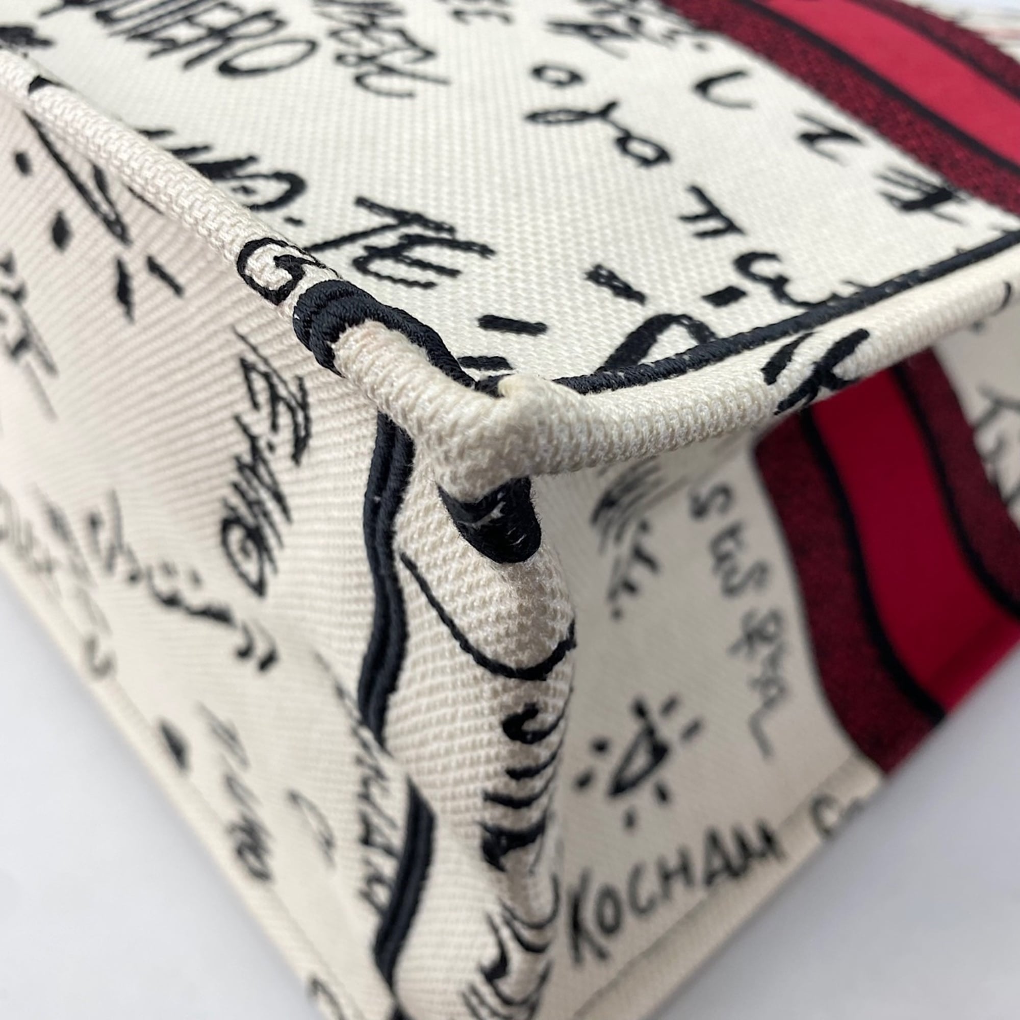 Christian Dior White Tote Bag (Pre-Owned)