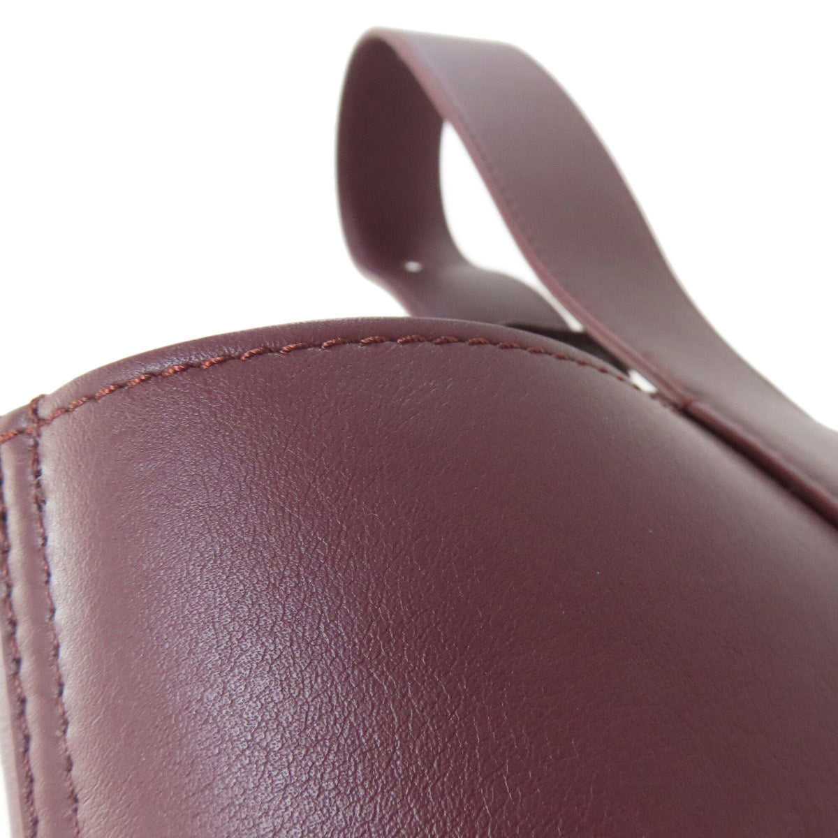 Loewe Burgundy Leather Handbag (Pre-Owned)