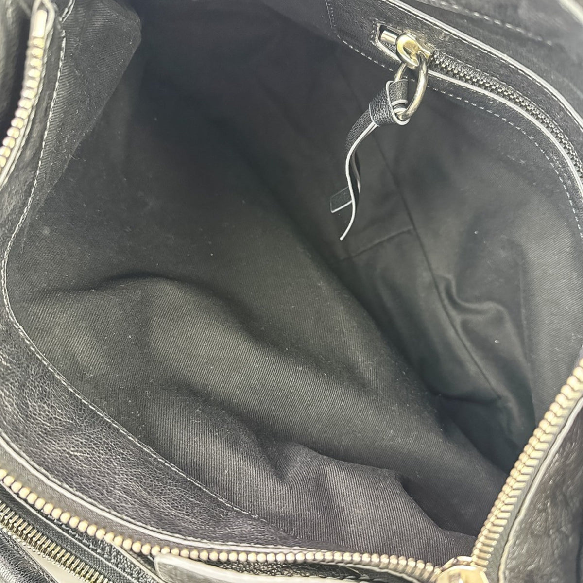 Chloé Black Leather Handbag (Pre-Owned)