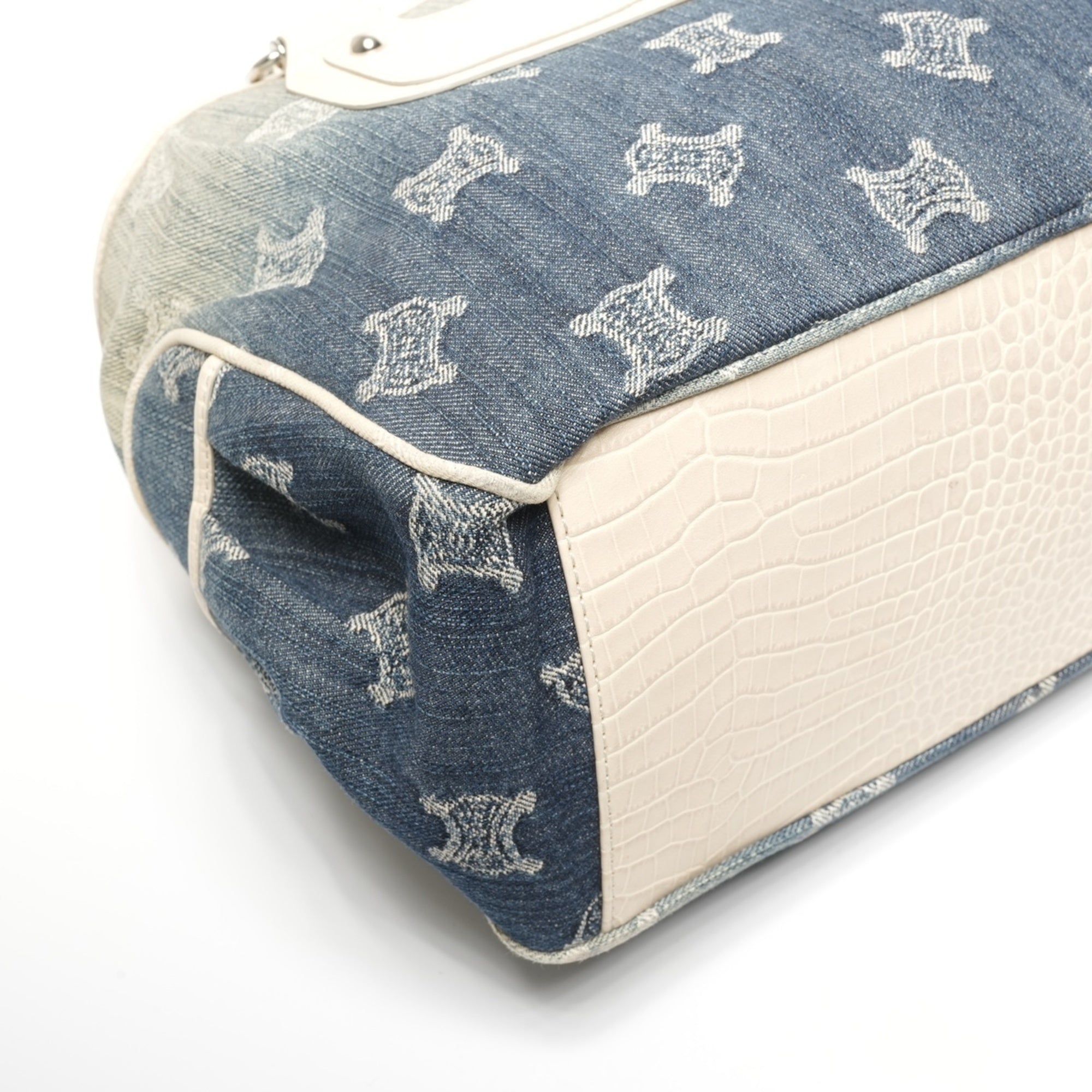 Celine Blue Handbag (Pre-Owned)