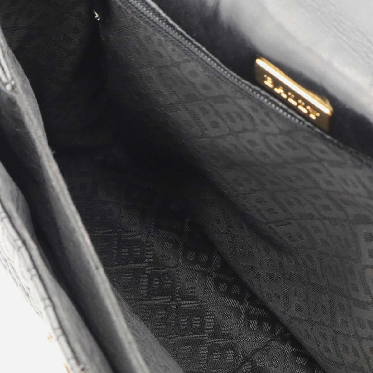 Bally Black Quilting Handbag (Pre-Owned)