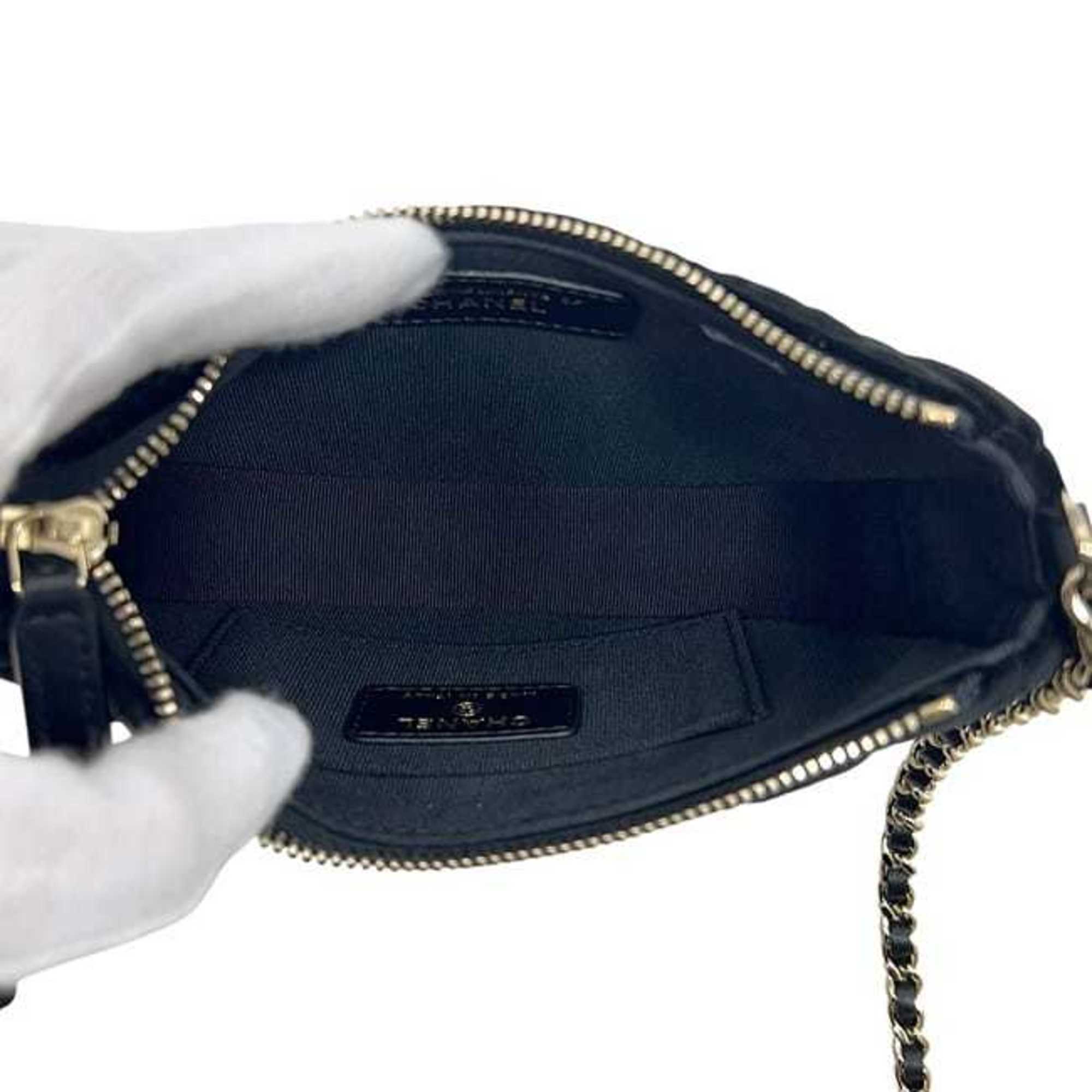 Chanel Black Leather Shoulder Bag (Pre-Owned)