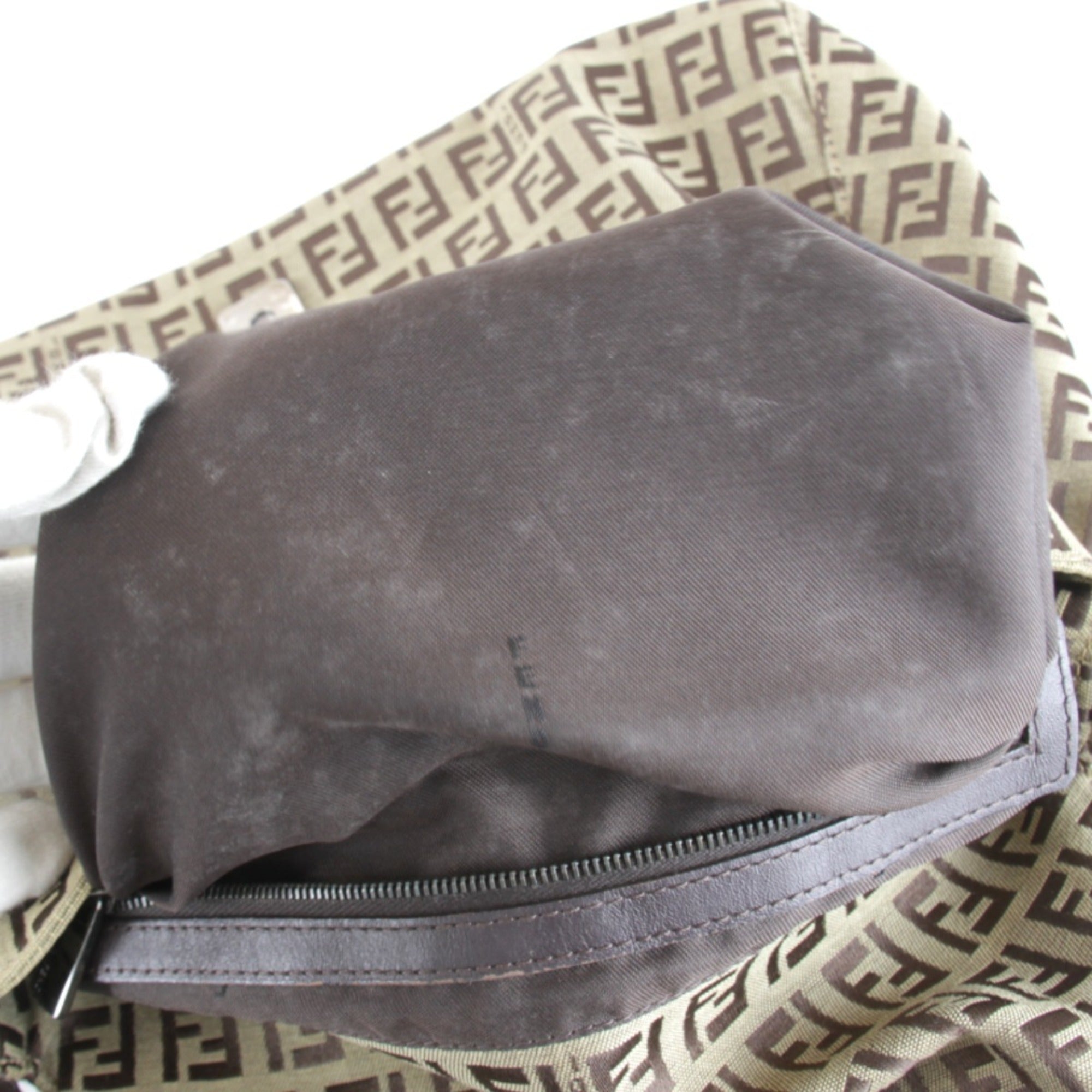 Fendi Beige Zucchino Shoulder Bag (Pre-Owned)