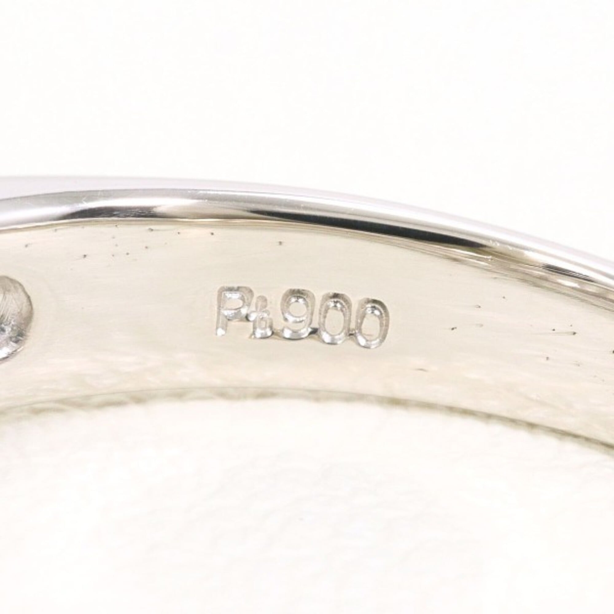 Unbranded Platinum 900 Band Ring (Pre-Owned)