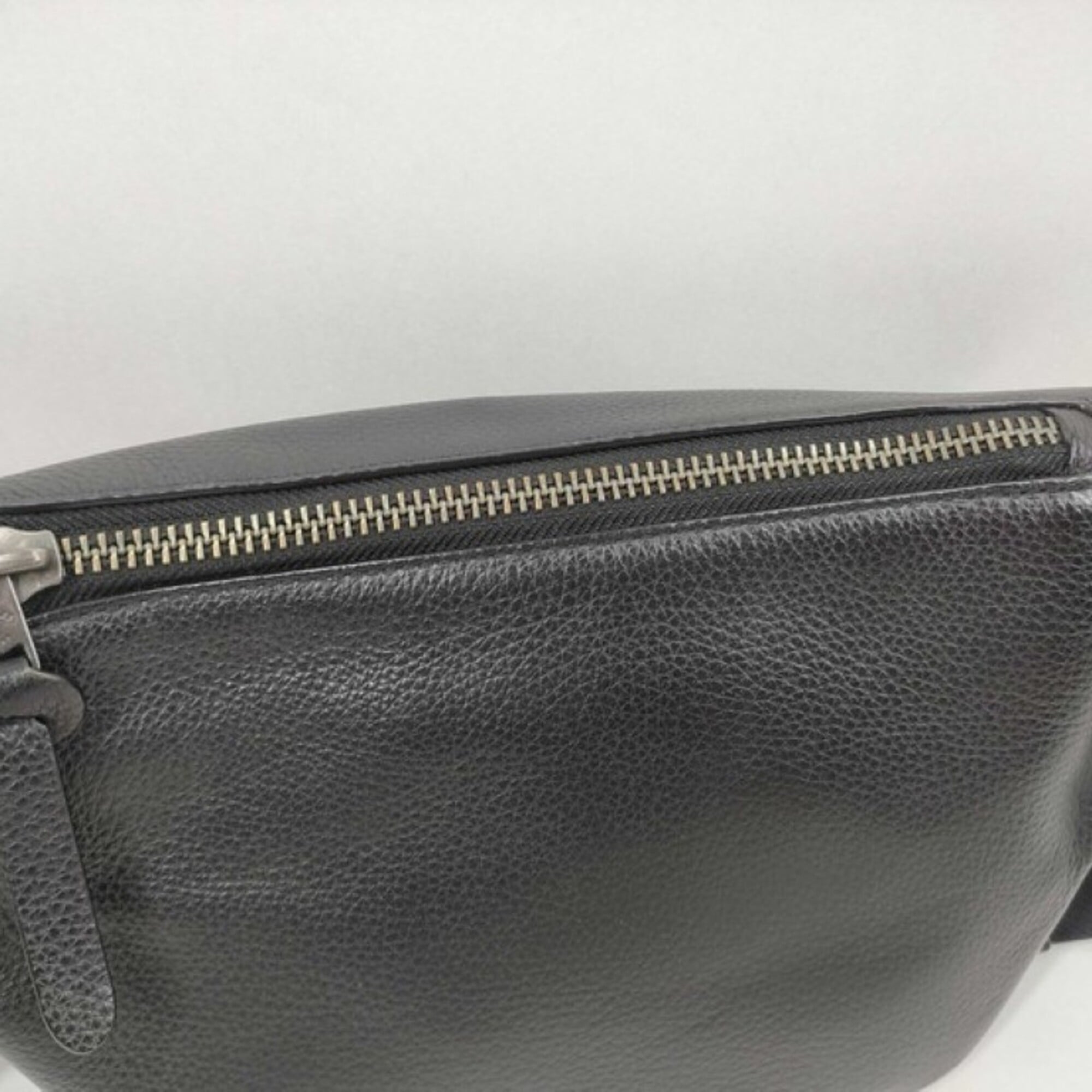 Coach Signature Black Canvas Leather Sling Bag (Pre-Owned)