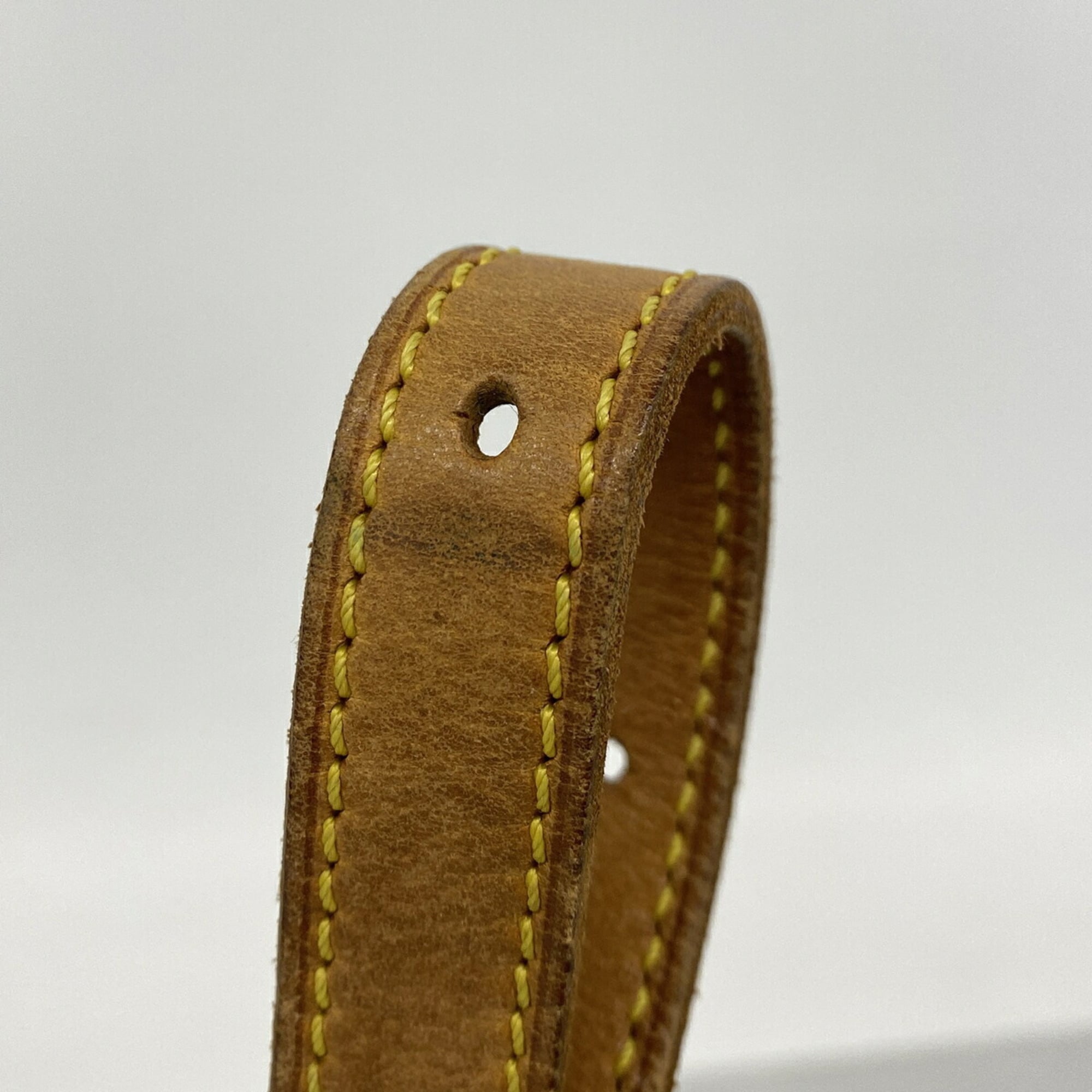 Louis Vuitton Brown Shoulder Bag (Pre-Owned)