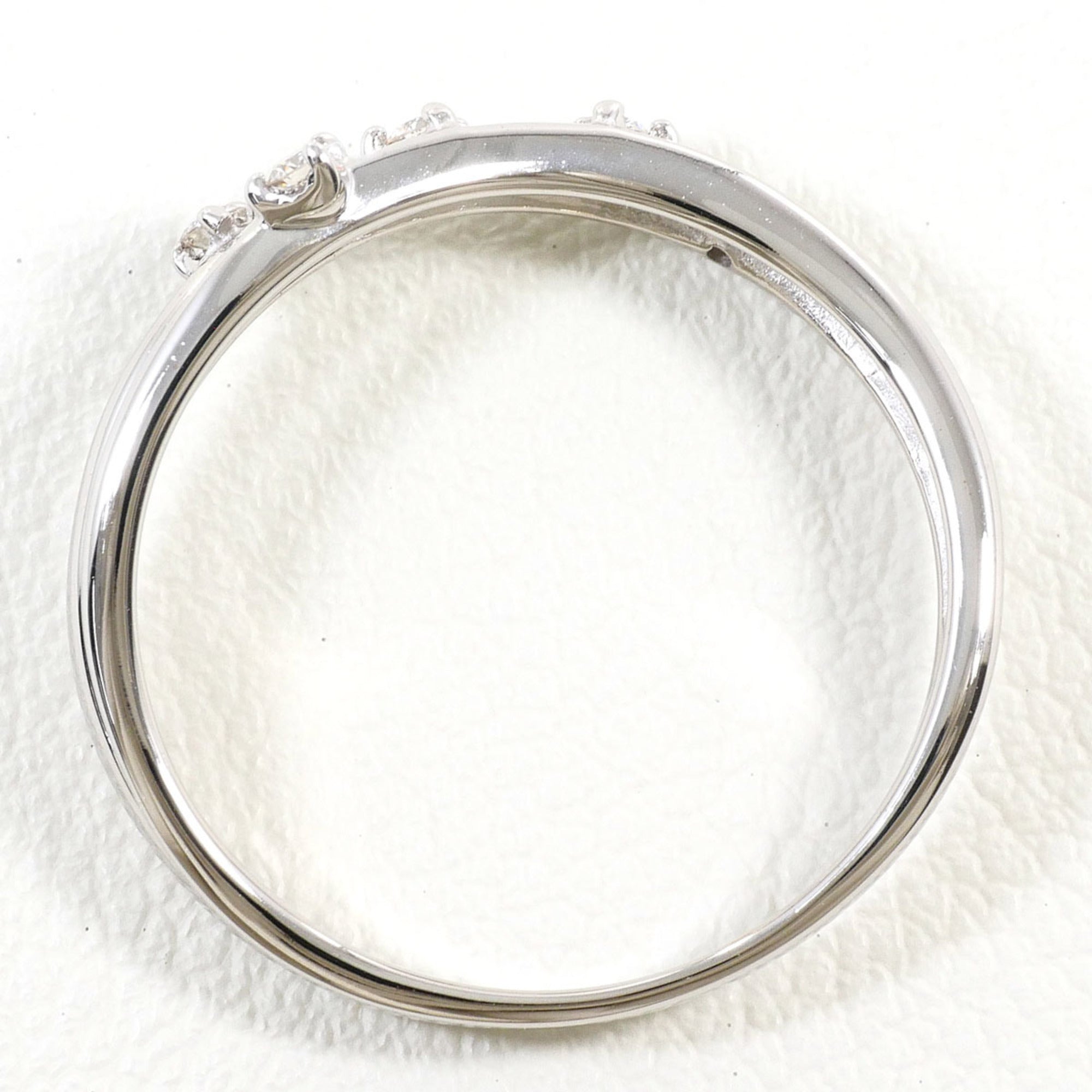Unbranded White Gold White Gold (14K) Band Ring (Pre-Owned)